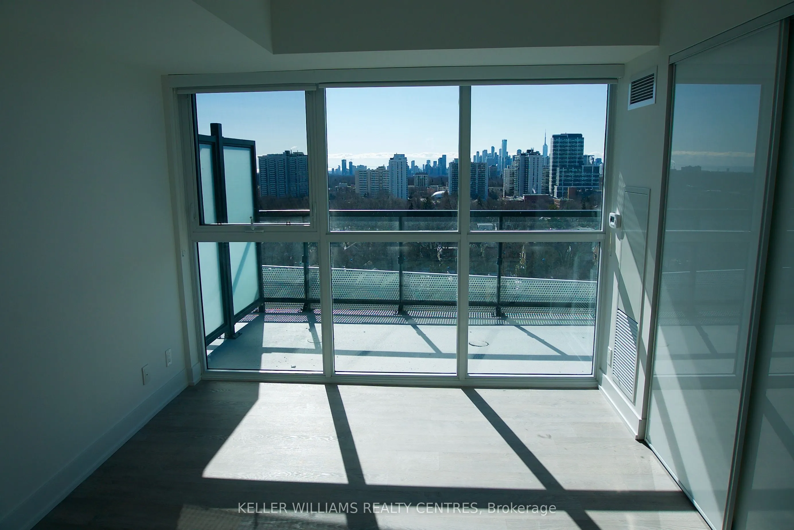11 Lillian Street, #1404