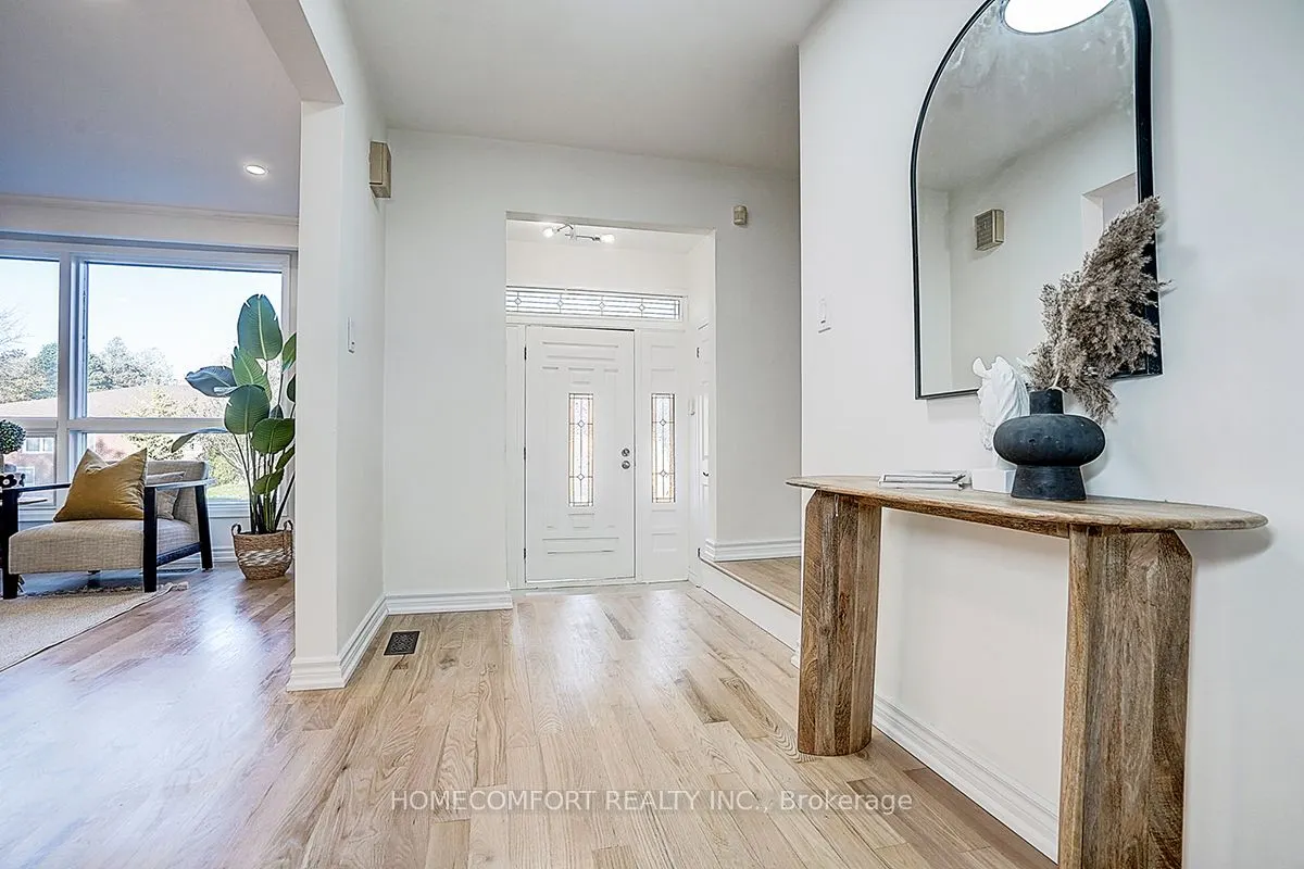 42 Greyhound Drive