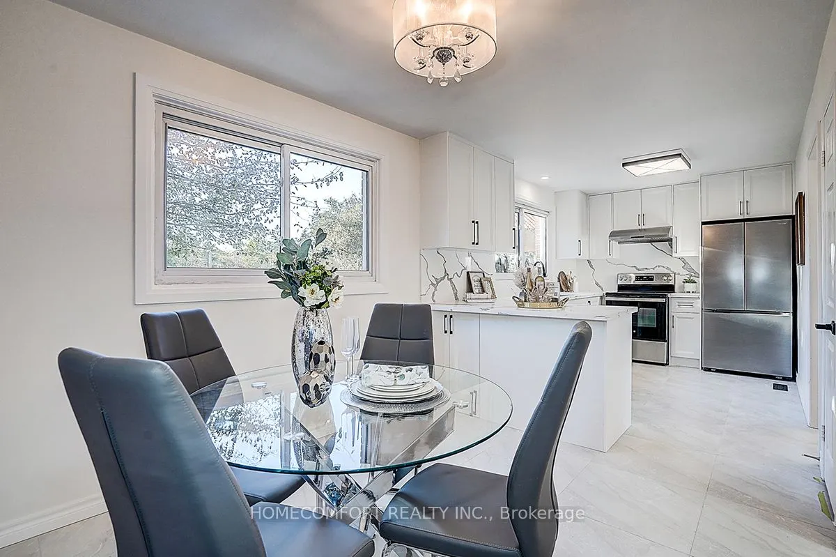 42 Greyhound Drive