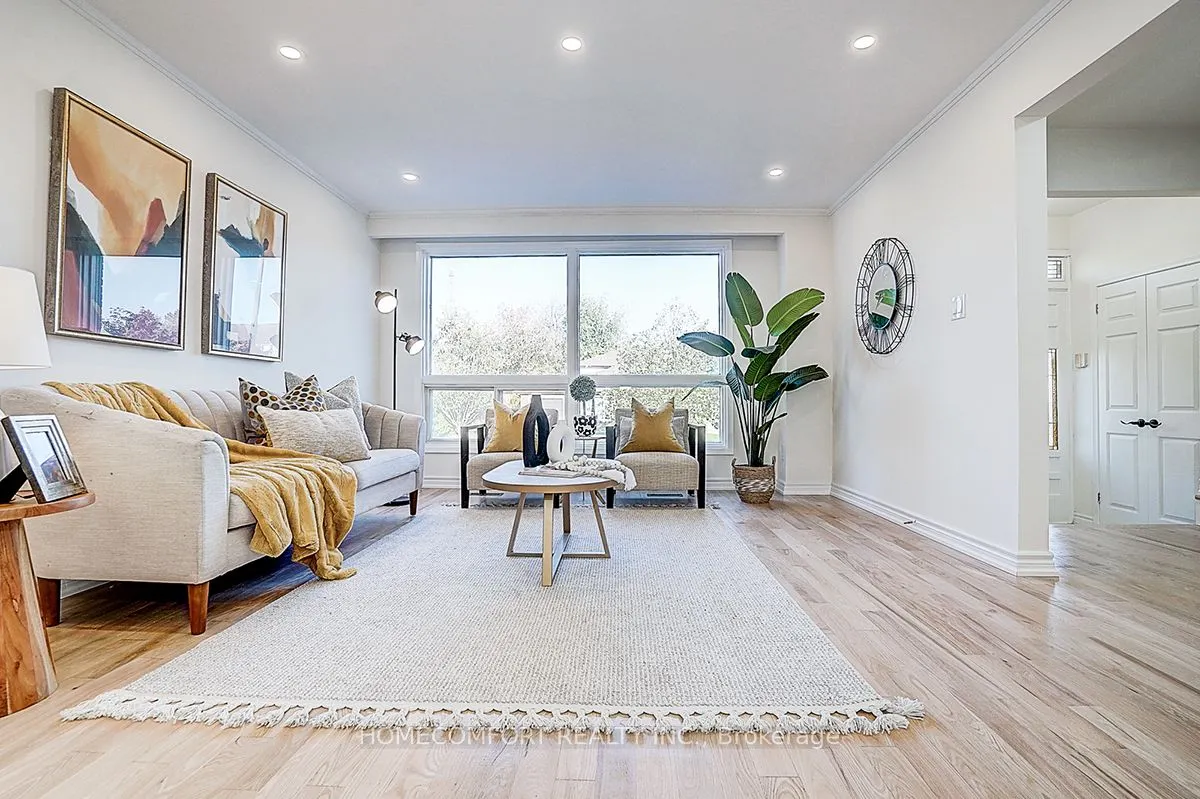 42 Greyhound Drive