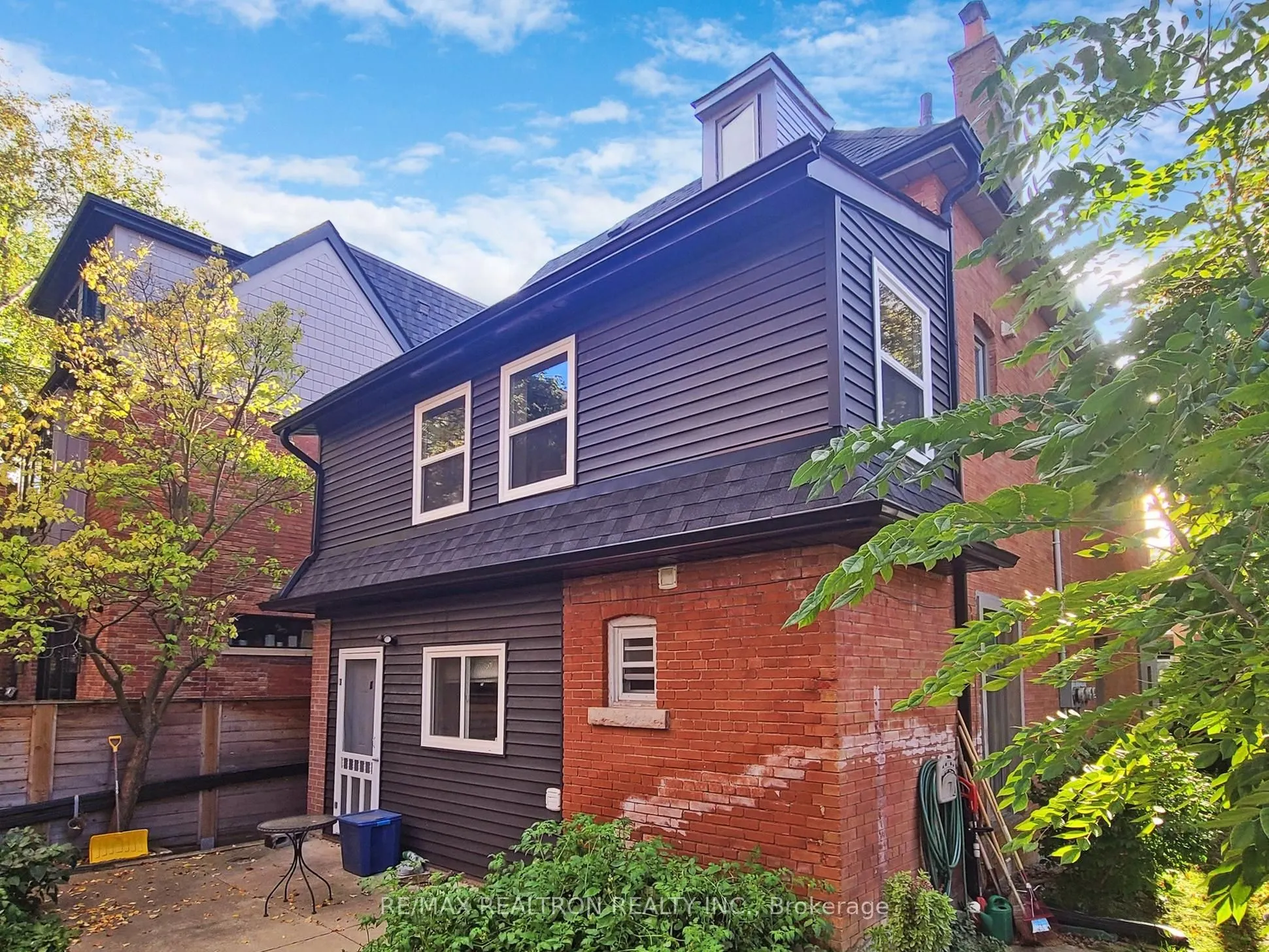 203 Rushton Road