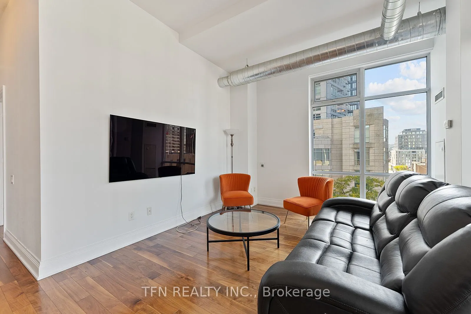 2191 Yonge Street, #L7