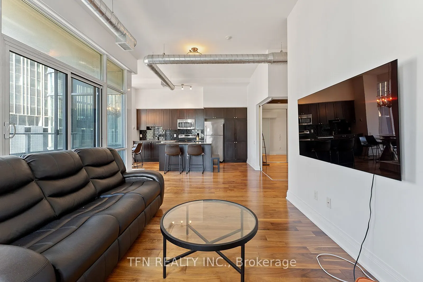 2191 Yonge Street, #L7