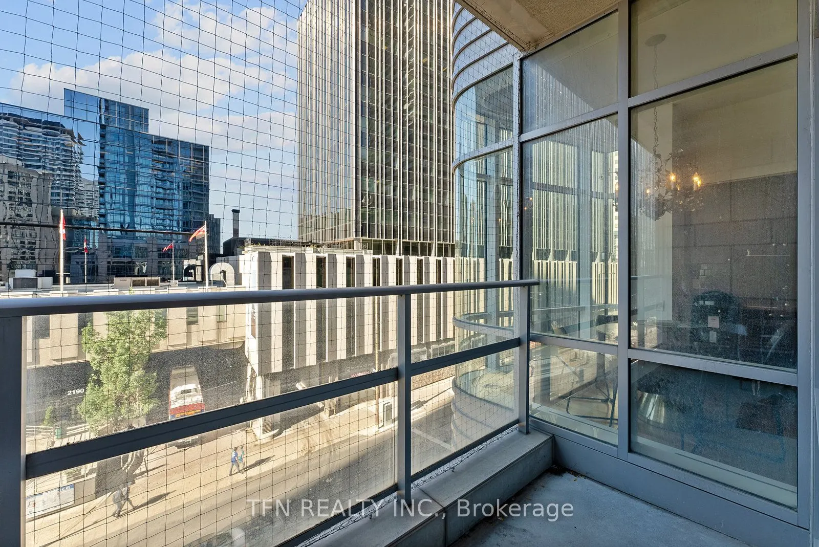 2191 Yonge Street, #L7