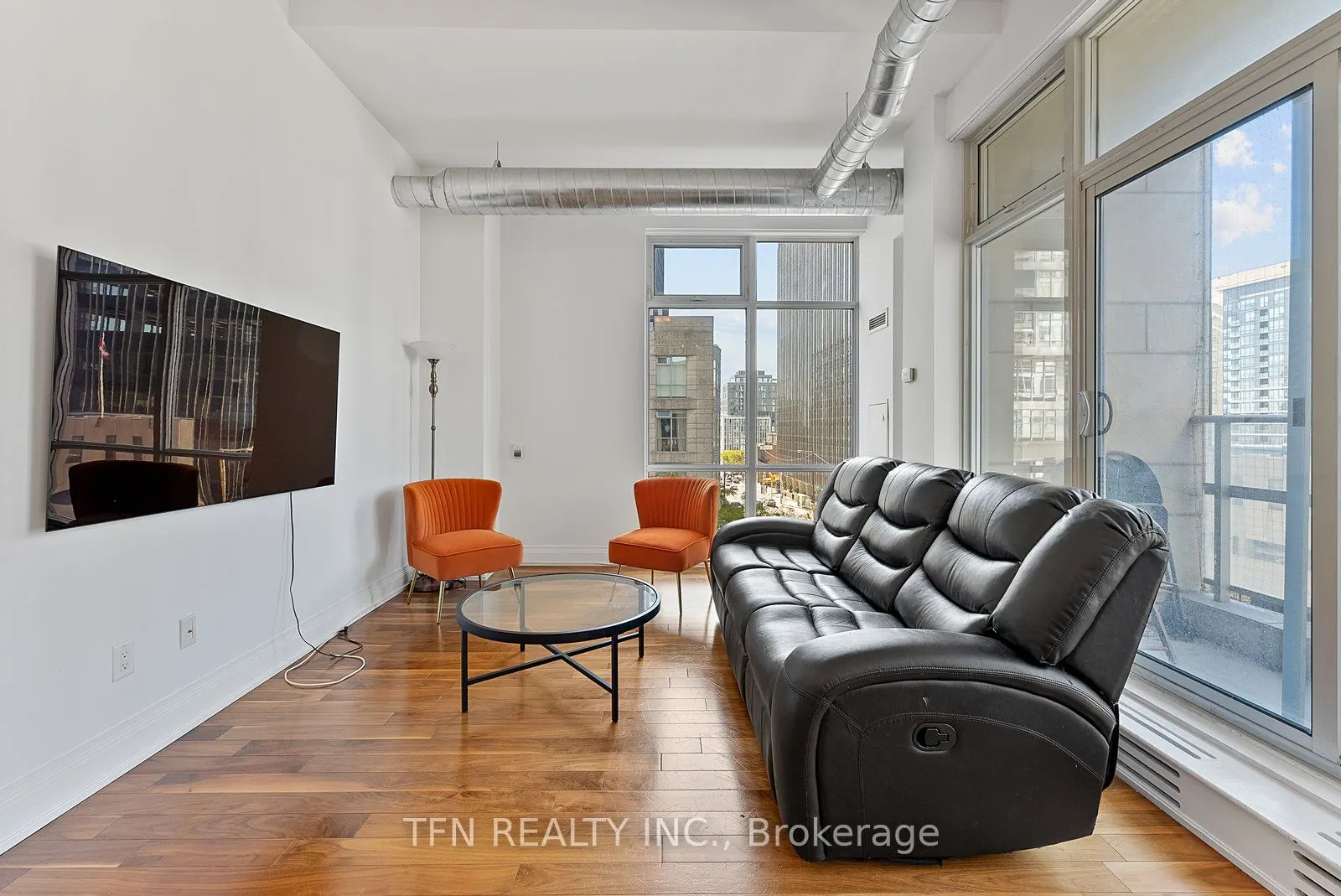 2191 Yonge Street, #L7