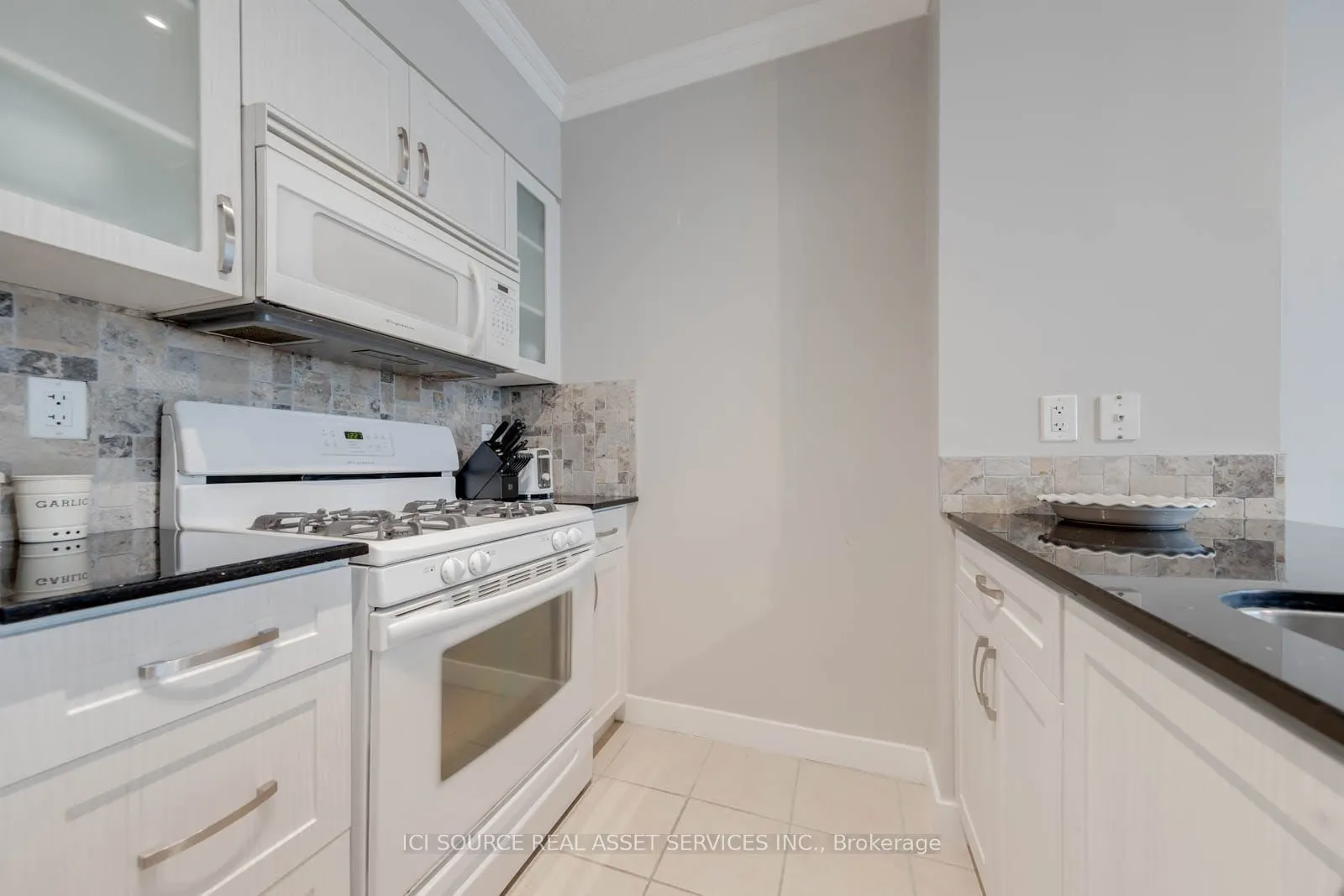 5 Mariner Terrace, #2209