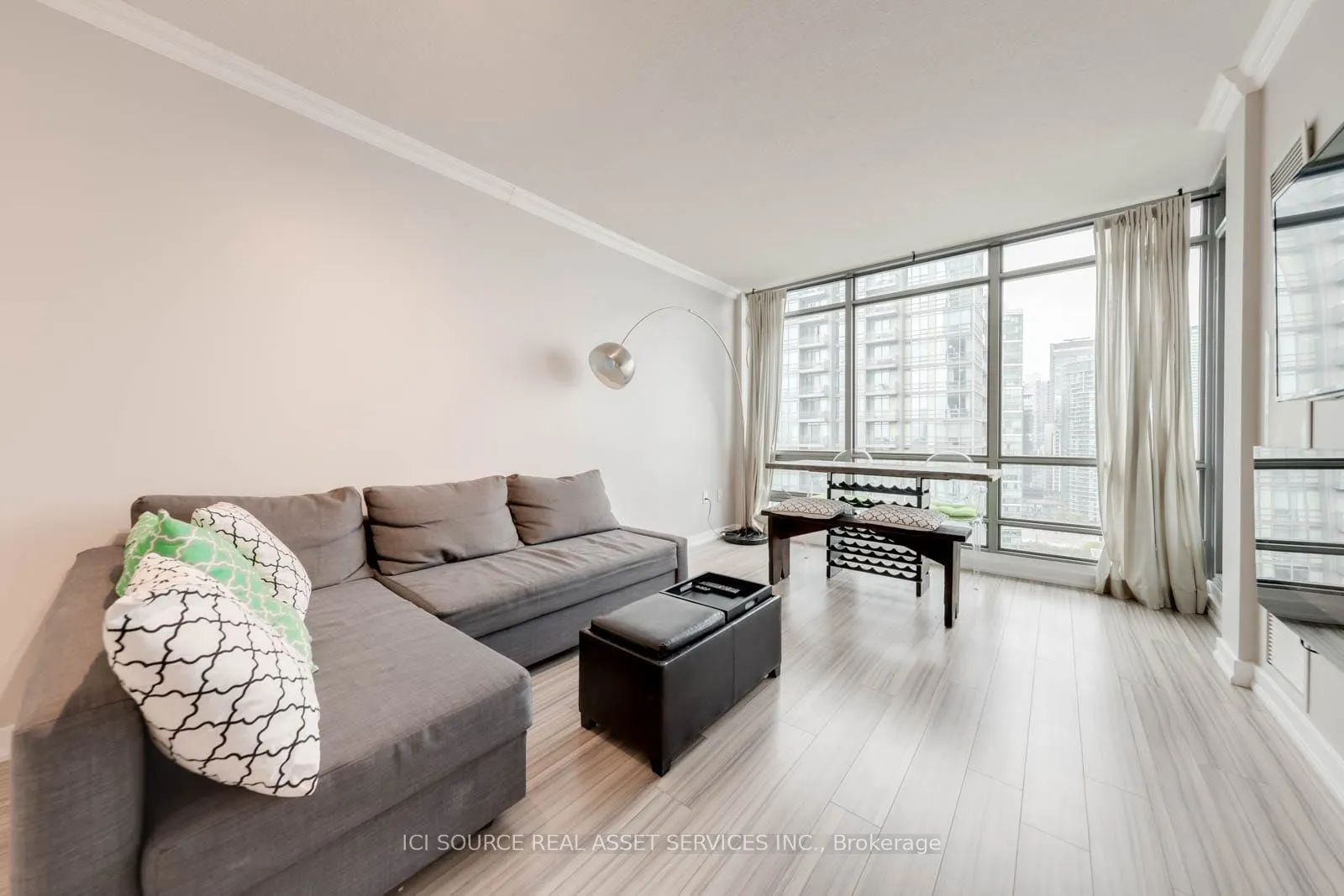 5 Mariner Terrace, #2209
