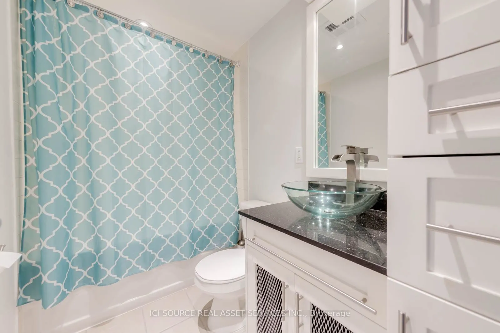 5 Mariner Terrace, #2209