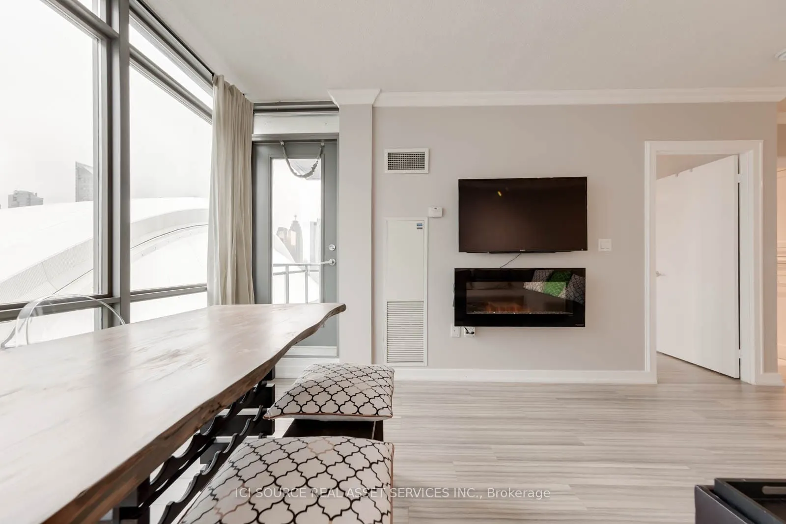 5 Mariner Terrace, #2209