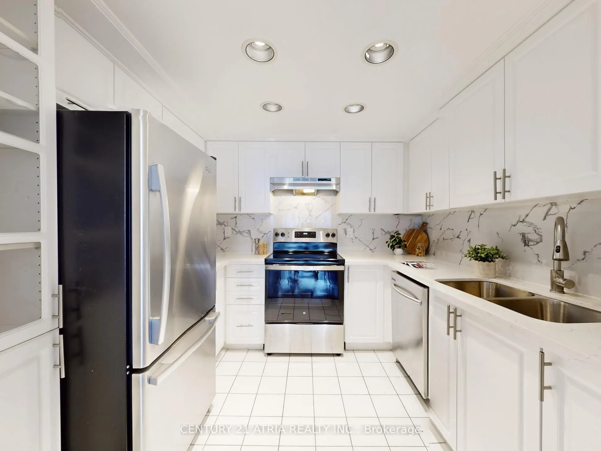 28 Hollywood Avenue, #Sph108