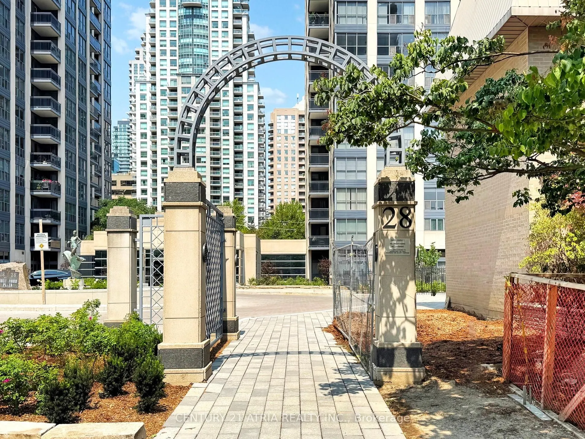 28 Hollywood Avenue, #Sph108