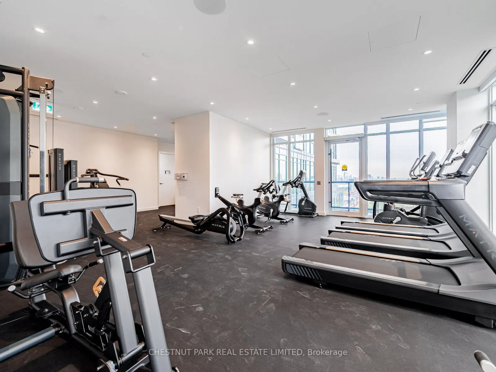 280 Dundas Street W, #503