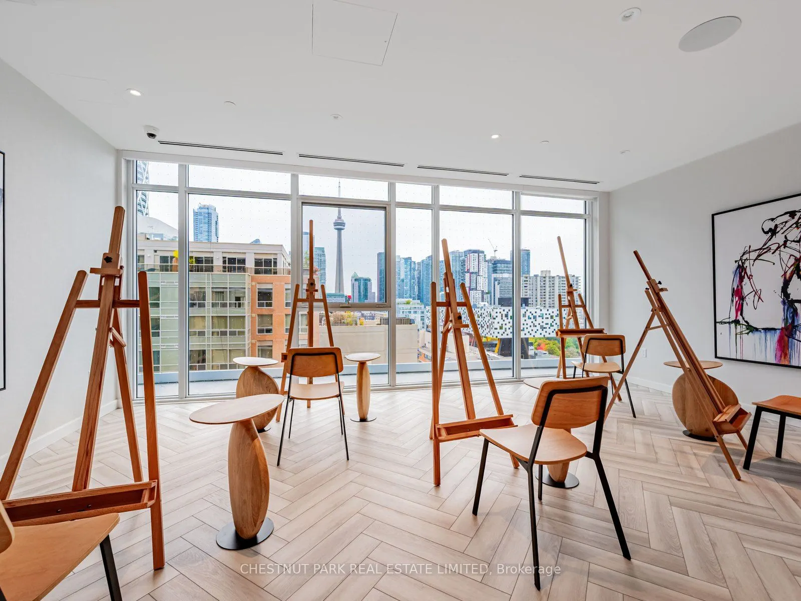 280 Dundas Street W, #503