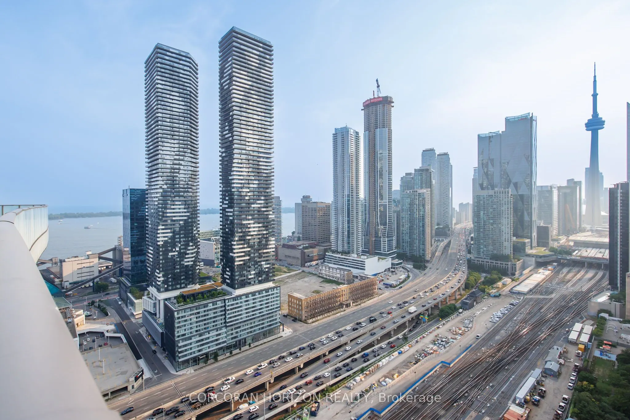 1 Market Street, #PH3301