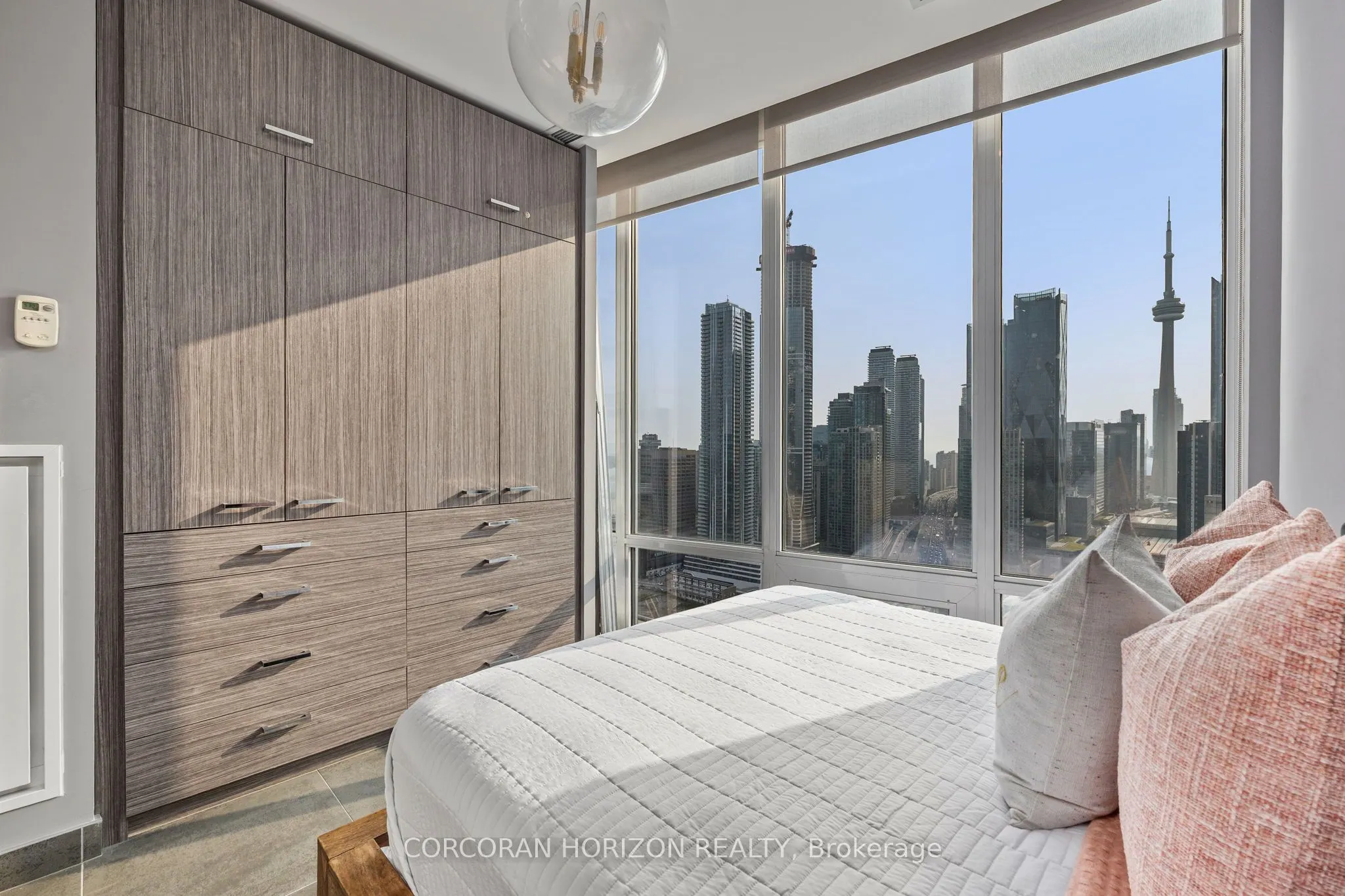 1 Market Street, #PH3301