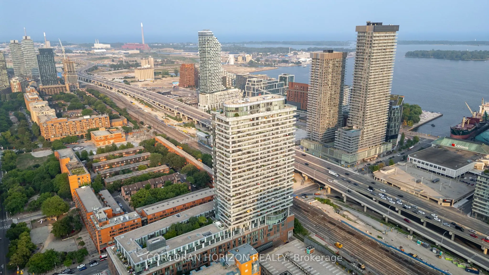 1 Market Street, #PH3301