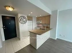 8 Park Road, #3003