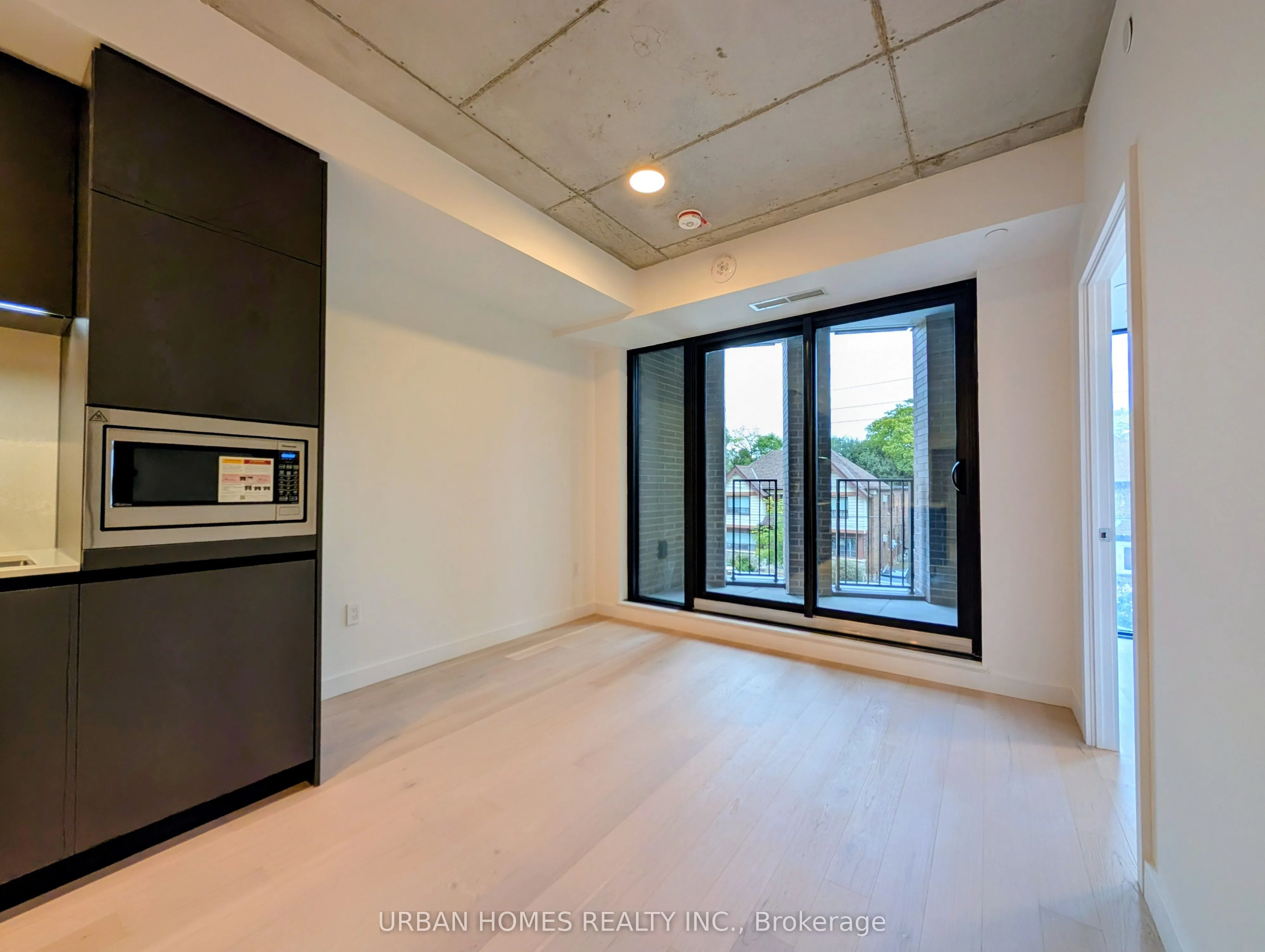 1720 Bayview Avenue, #202