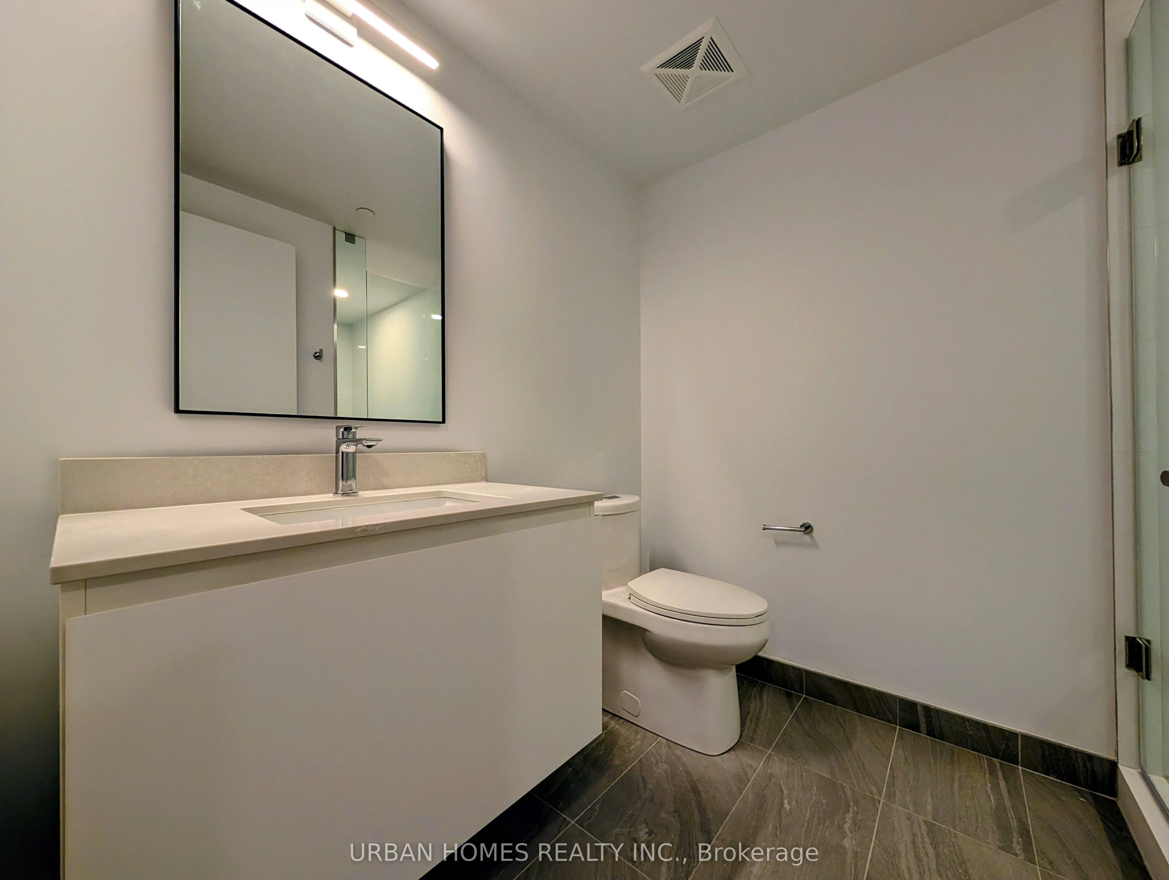 1720 Bayview Avenue, #202