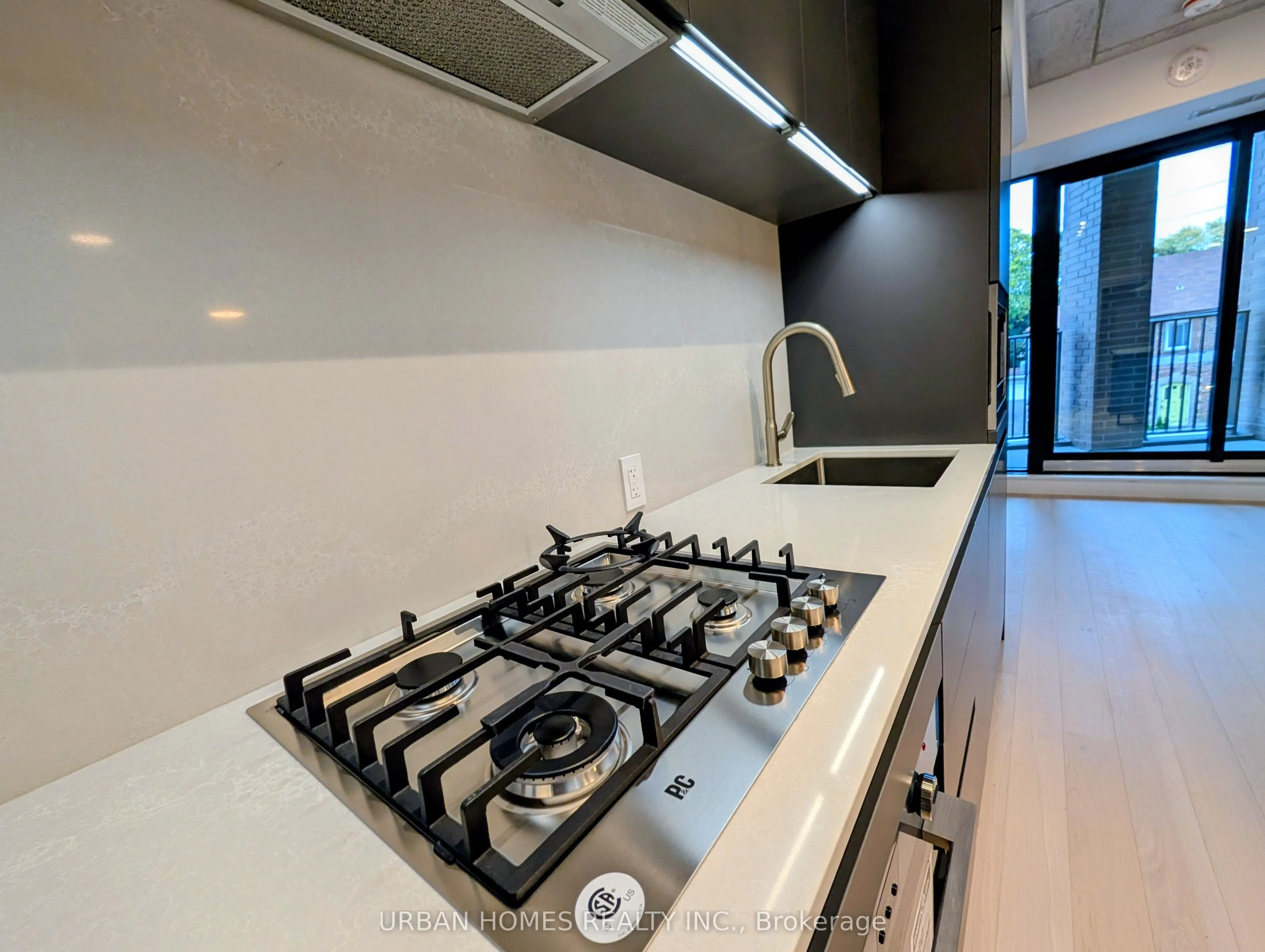 1720 Bayview Avenue, #202