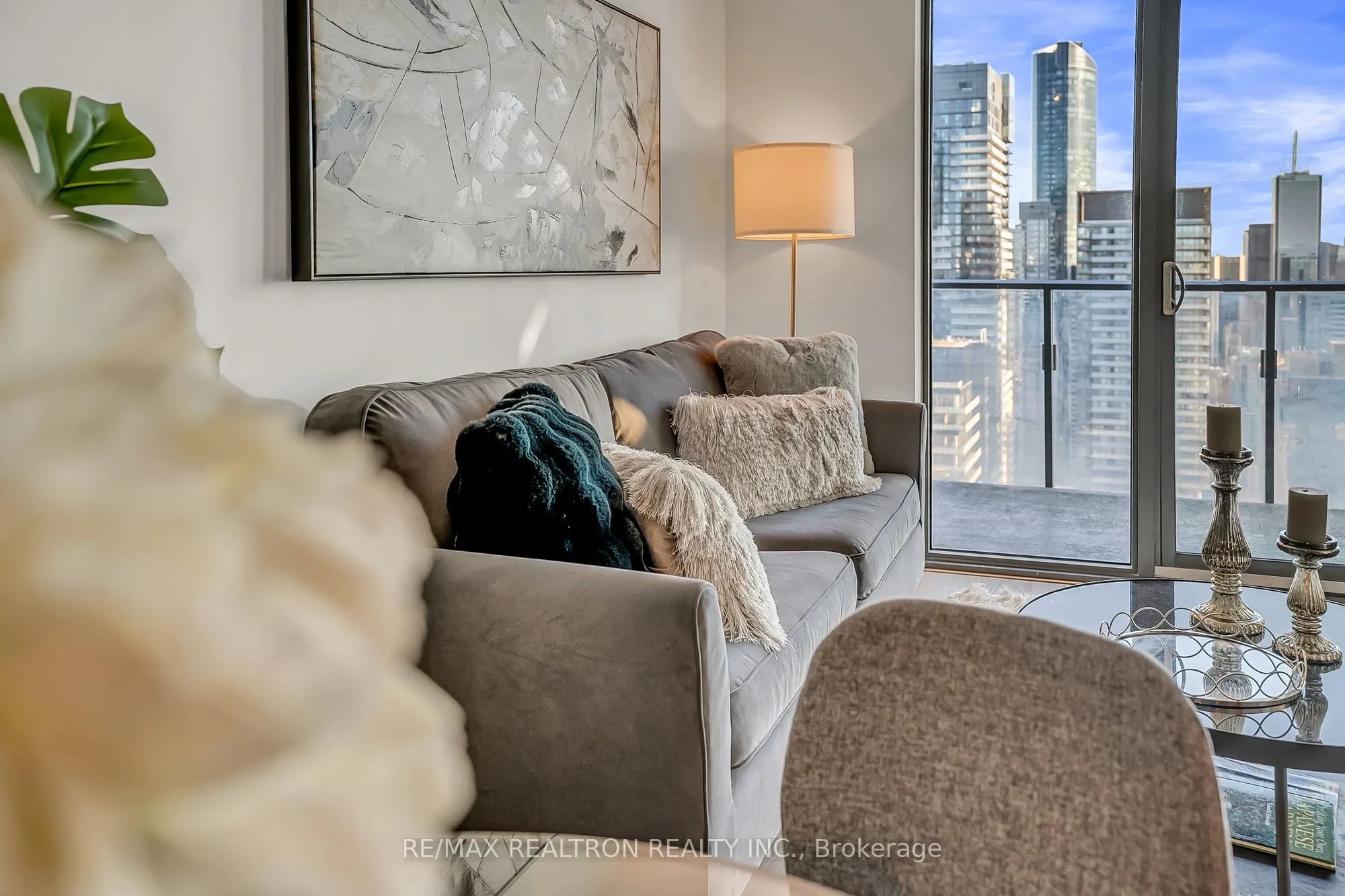 11 Wellesley Street W, #4704