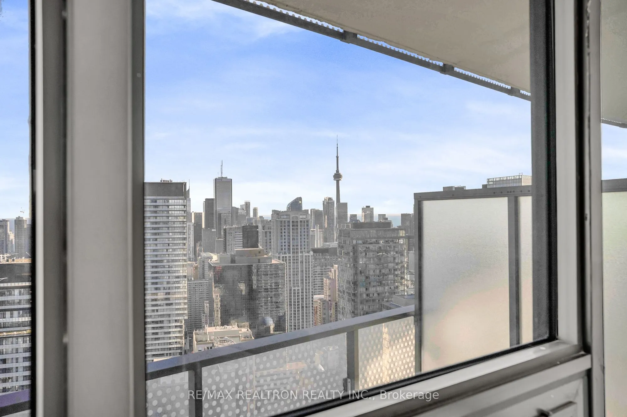 11 Wellesley Street W, #4704