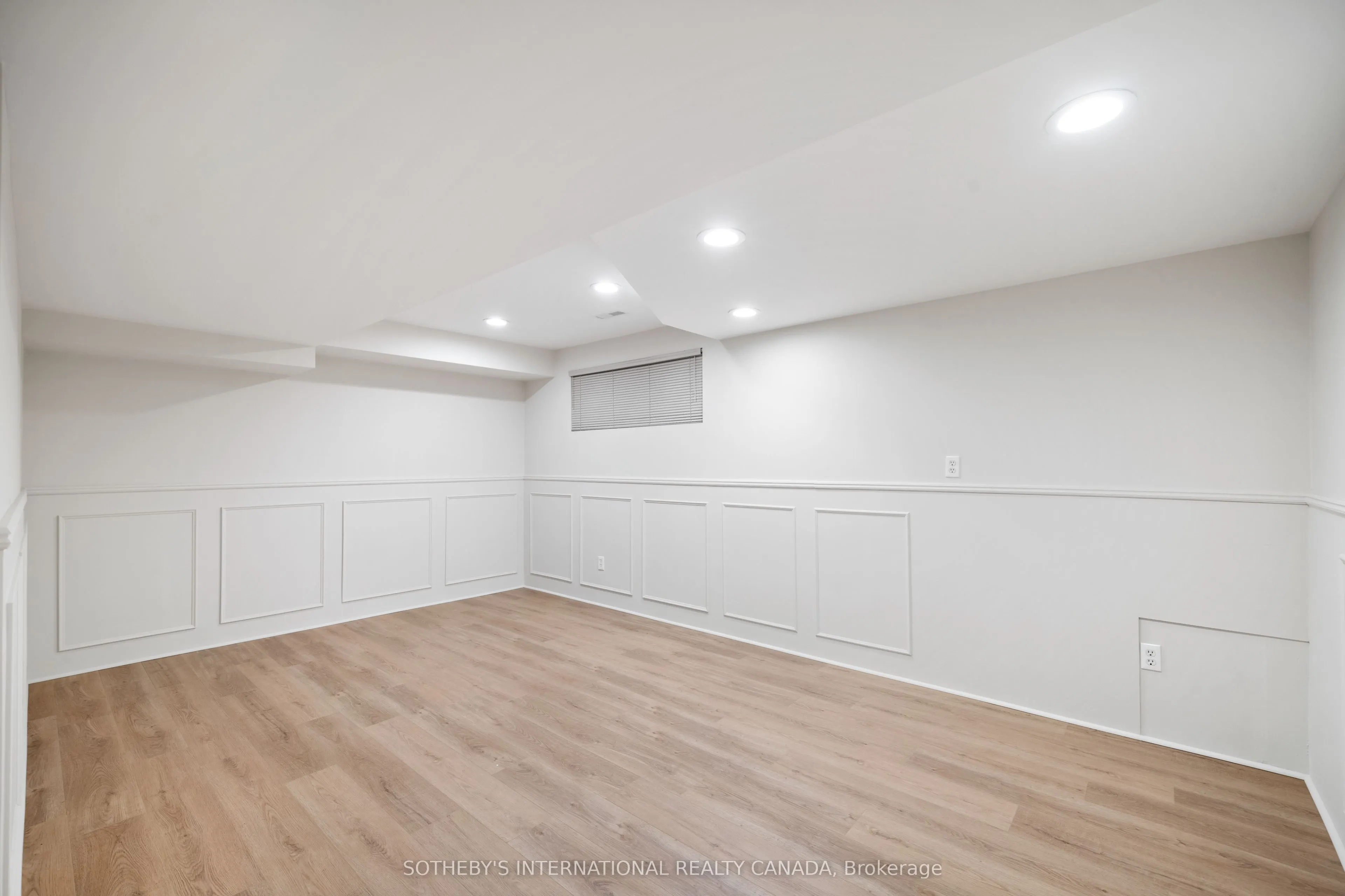 27 Bamboo Grove N