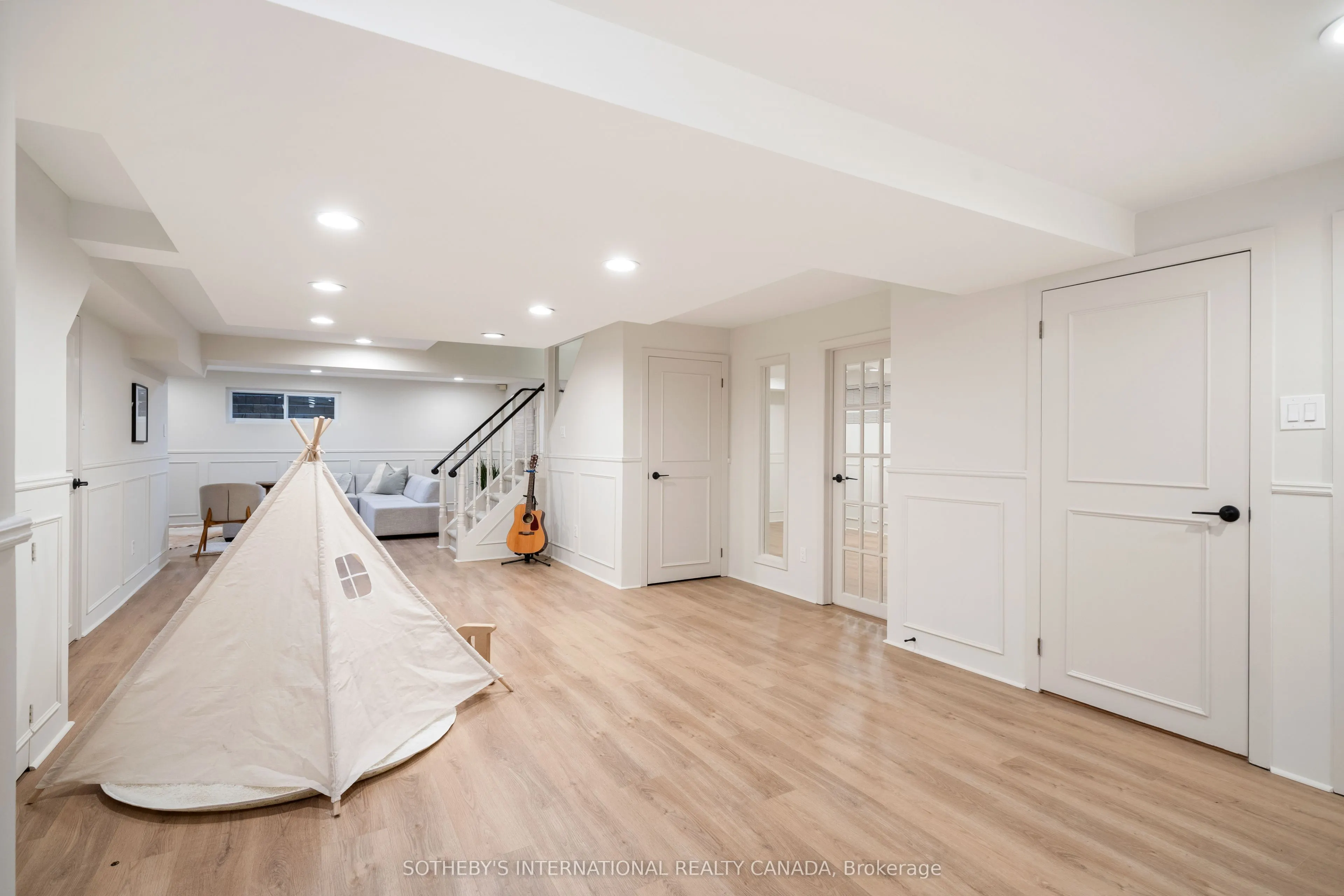 27 Bamboo Grove N