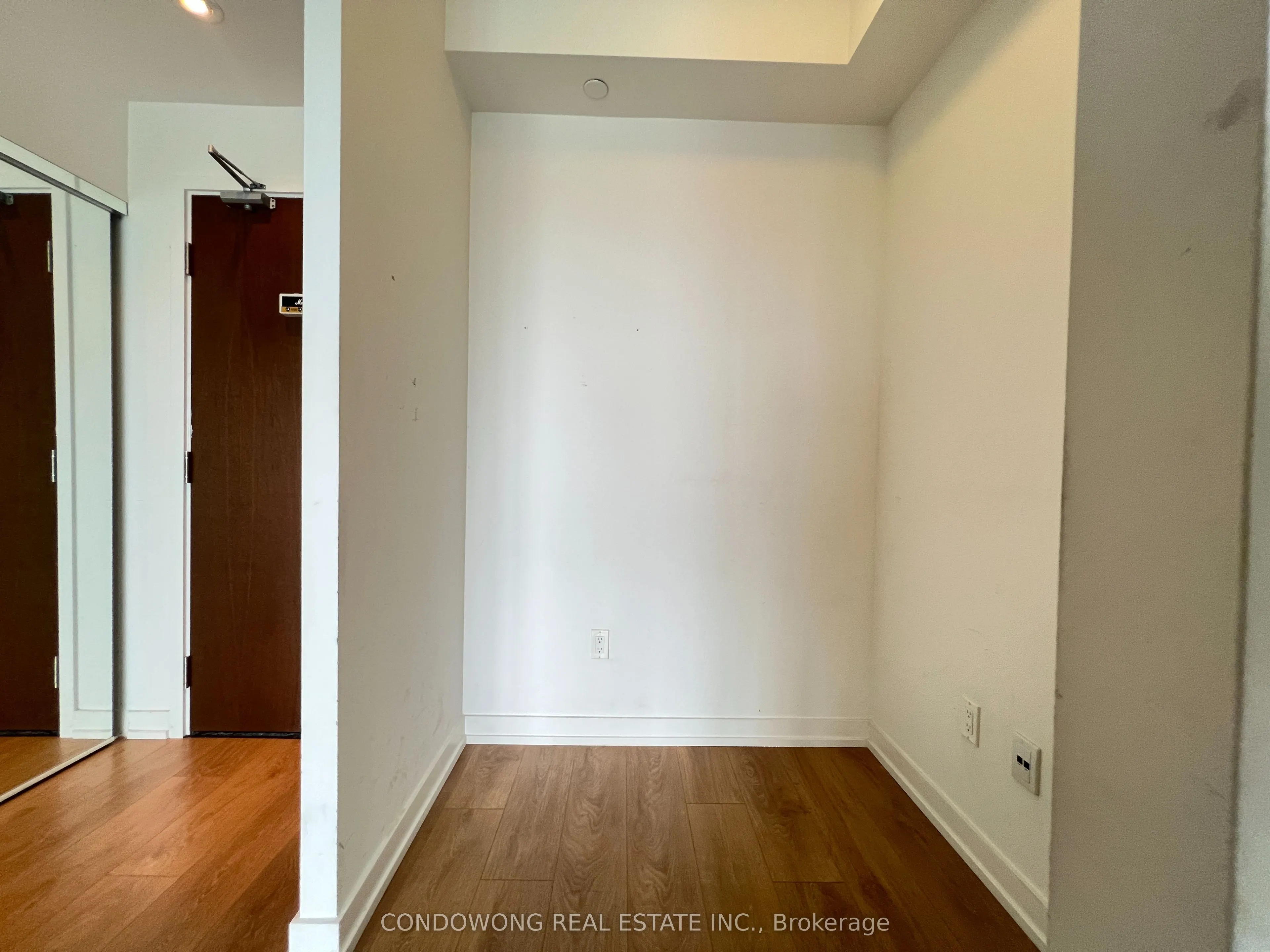 115 Mcmahon Drive, #709