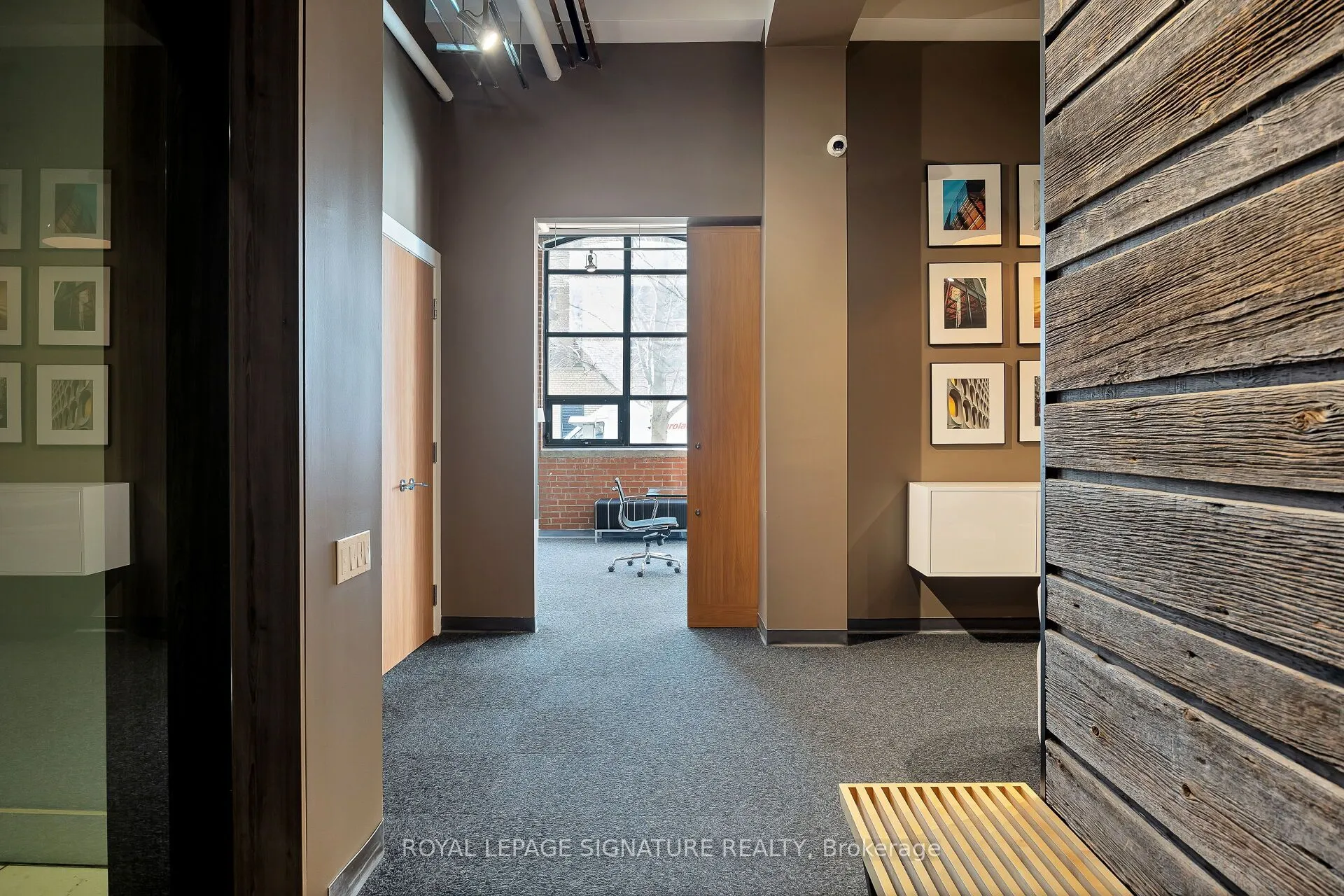 43 Hanna Avenue, #225