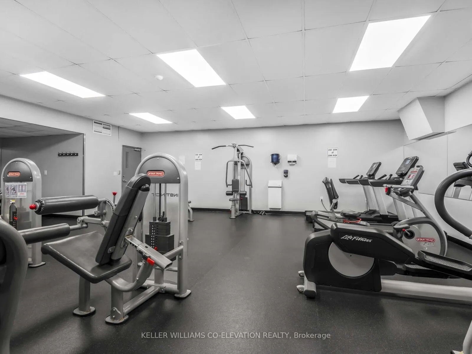 60 Pavane Linkway, #2012