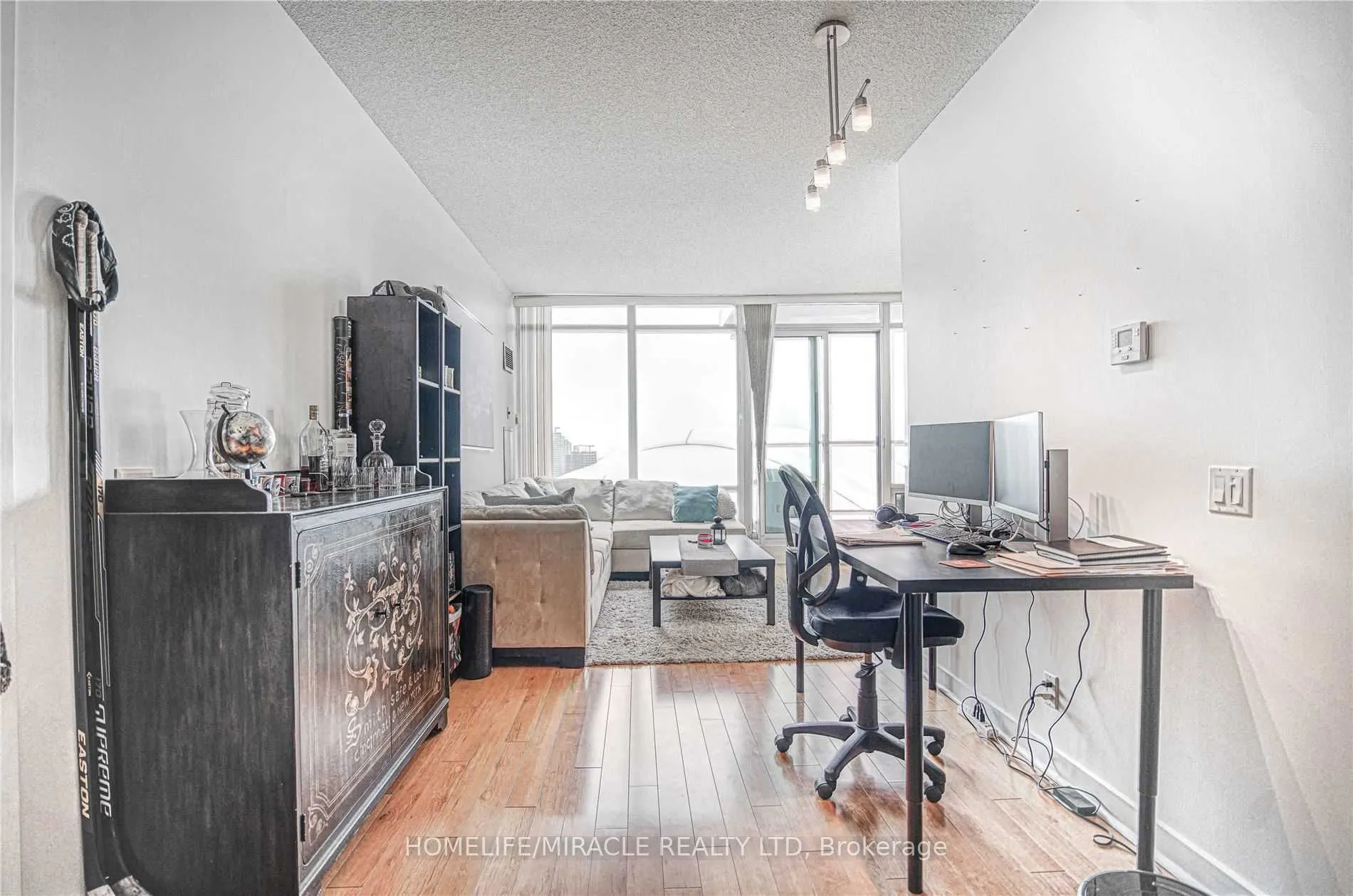 373 Front St W Street, #3106