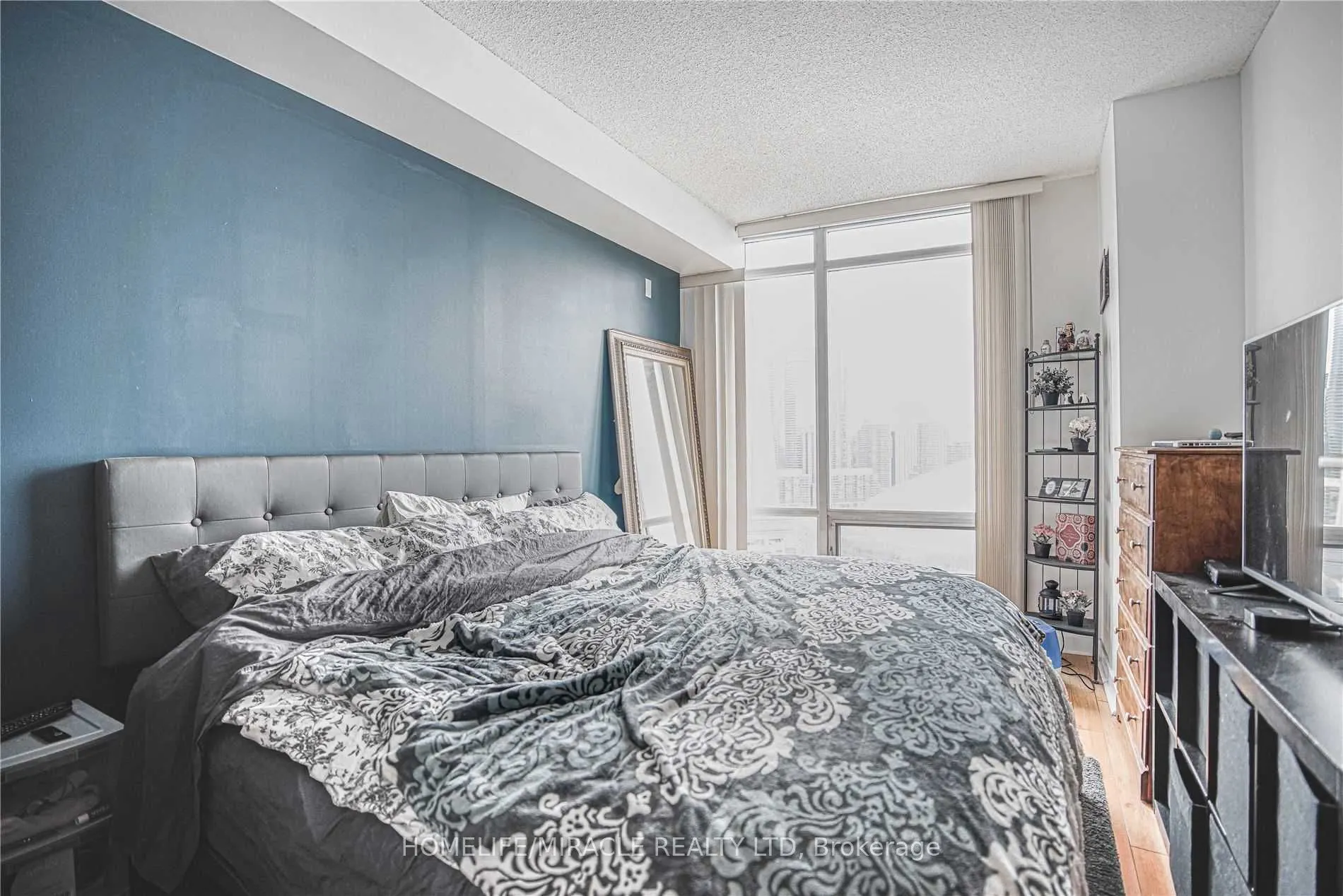 373 Front St W Street, #3106