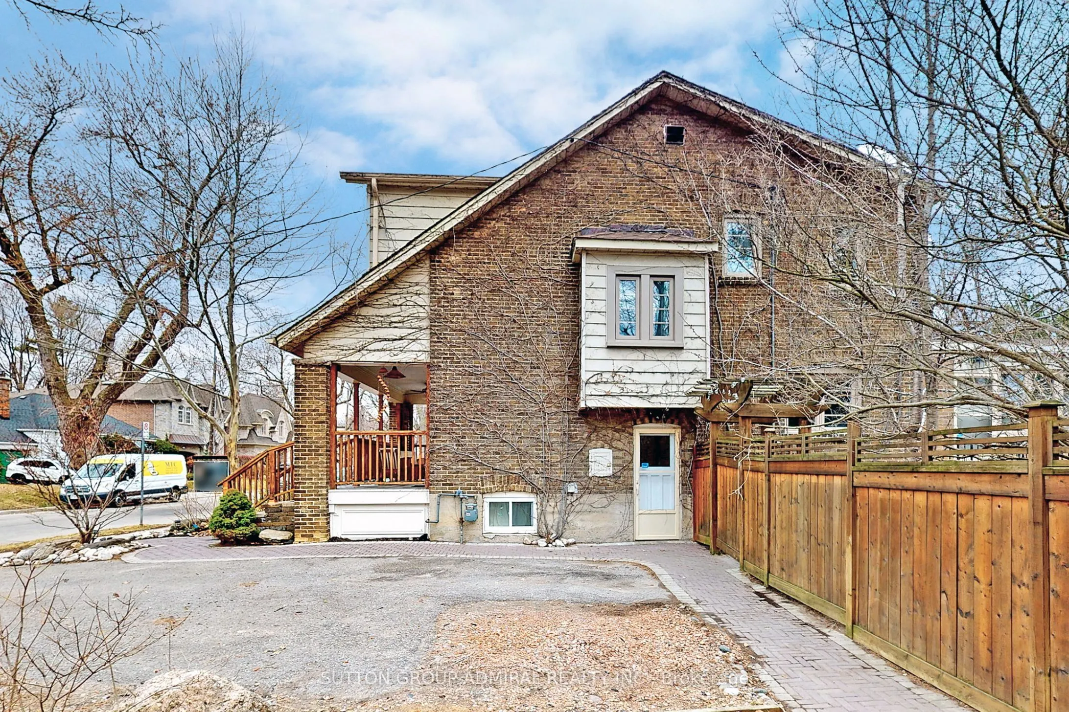 73 Glendora Avenue