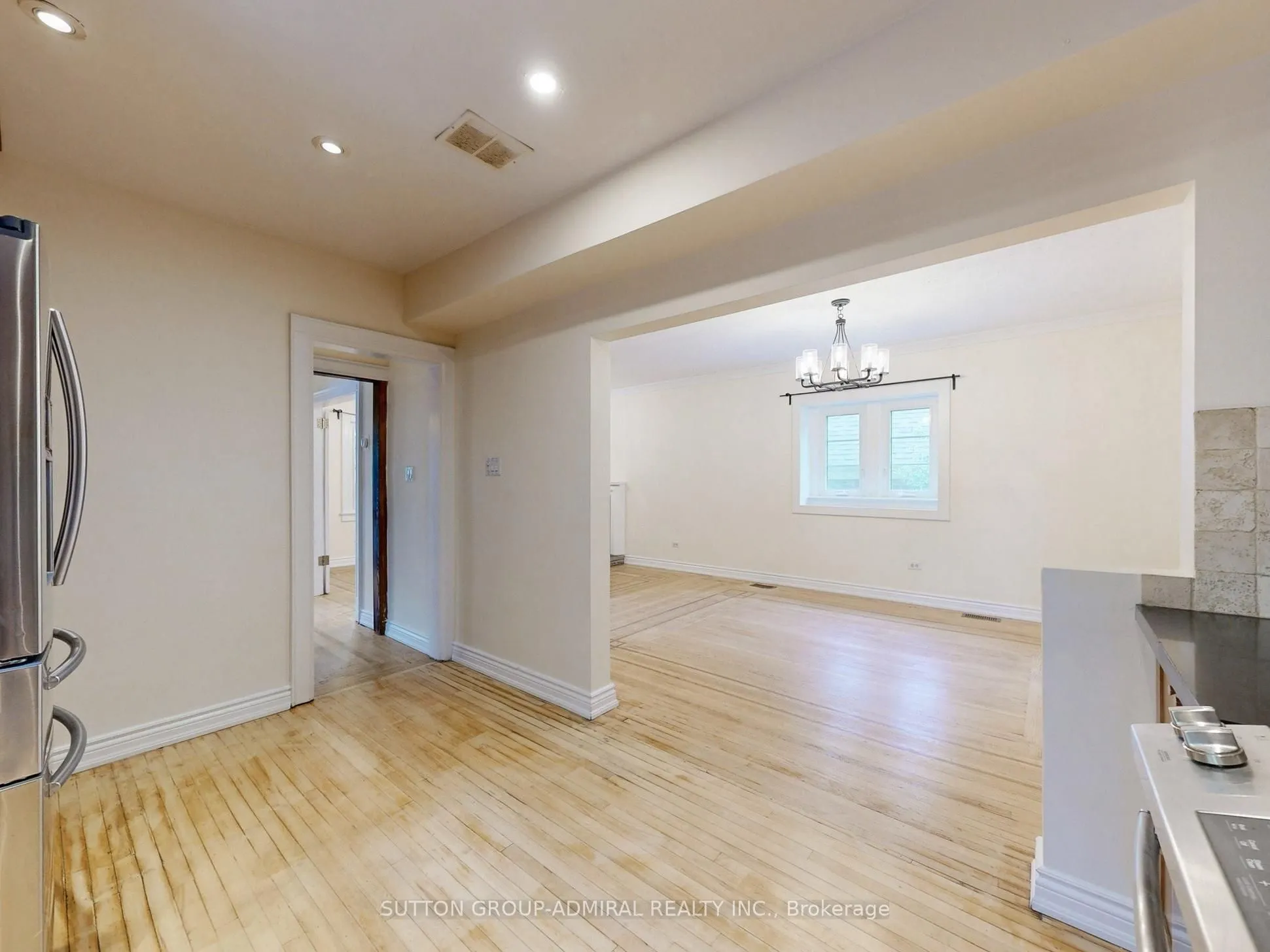 73 Glendora Avenue