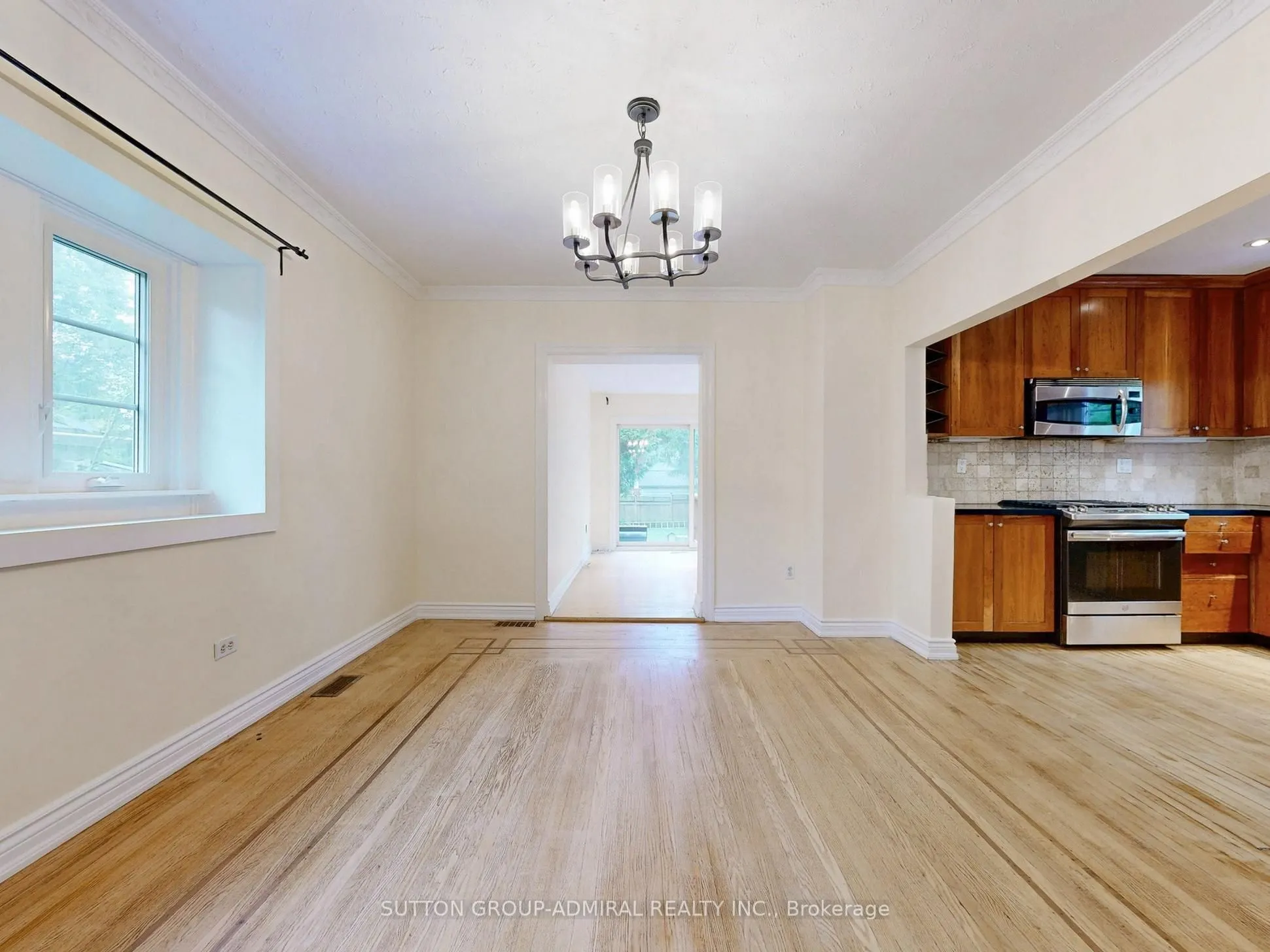 73 Glendora Avenue