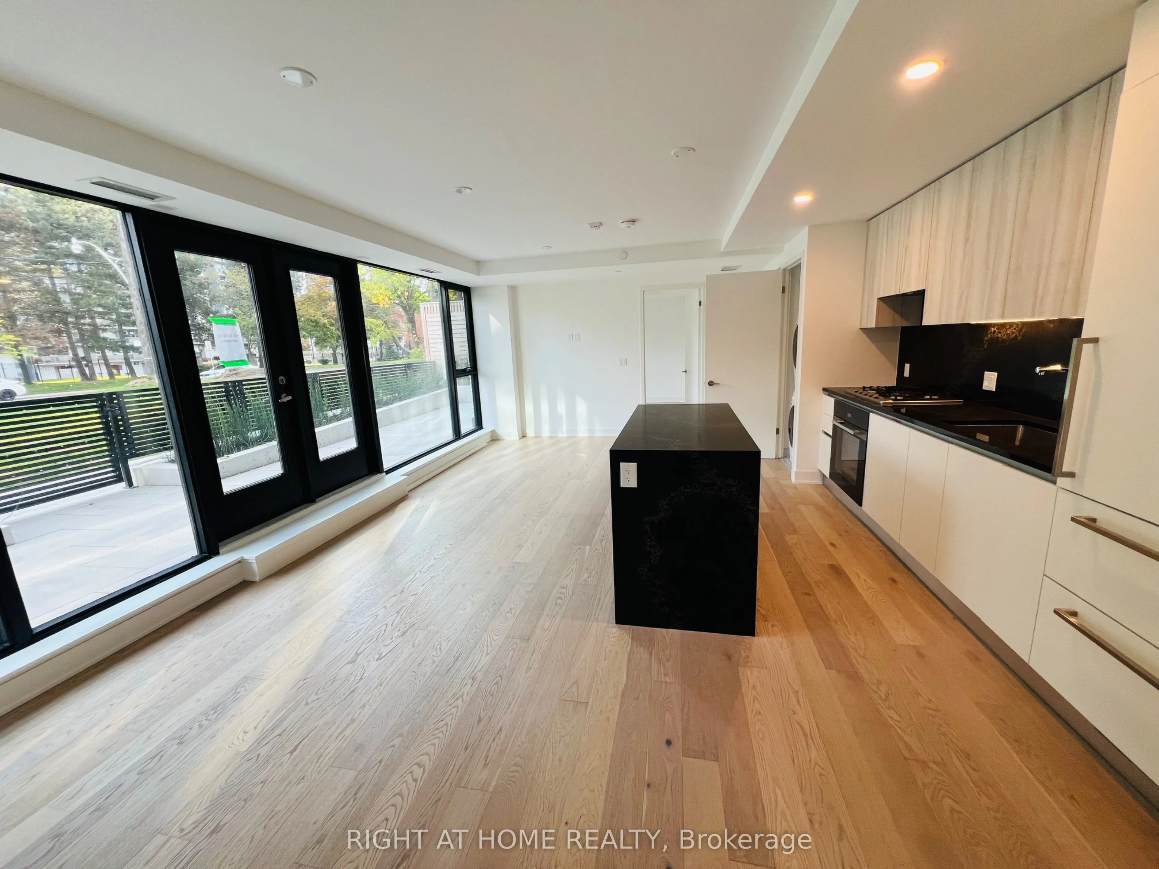 200 Keewatin Avenue, #101
