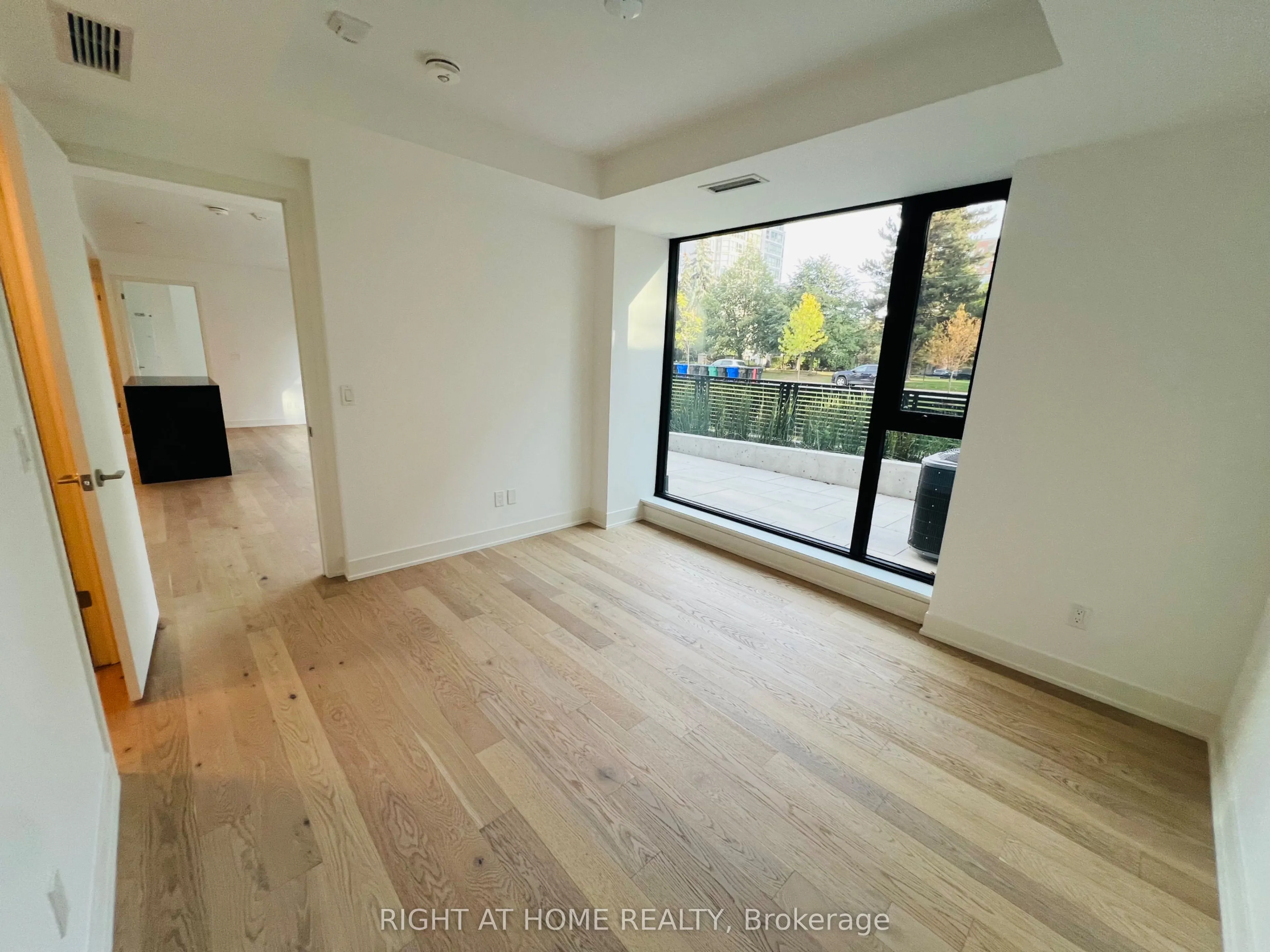 200 Keewatin Avenue, #101
