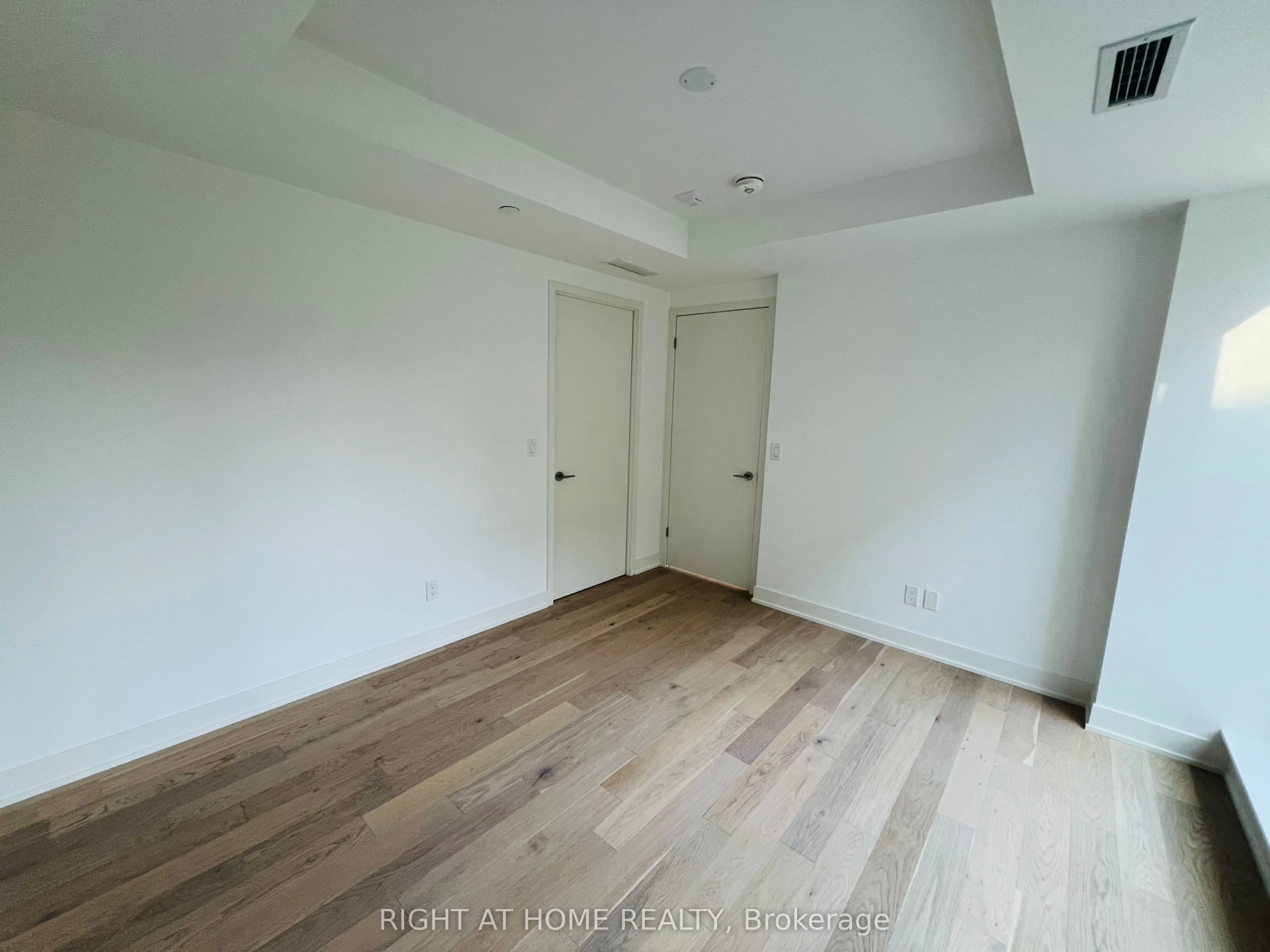200 Keewatin Avenue, #101