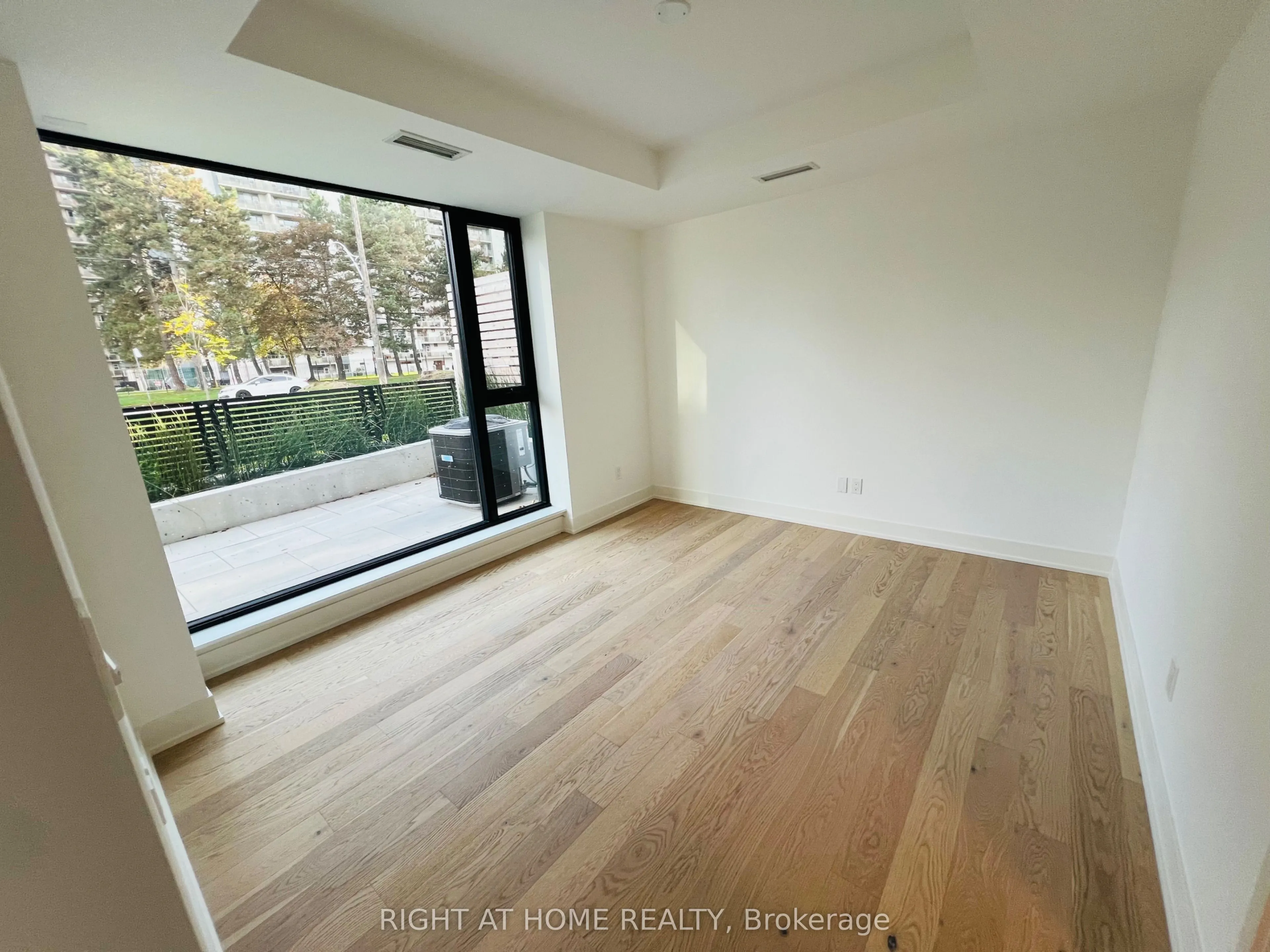 200 Keewatin Avenue, #101