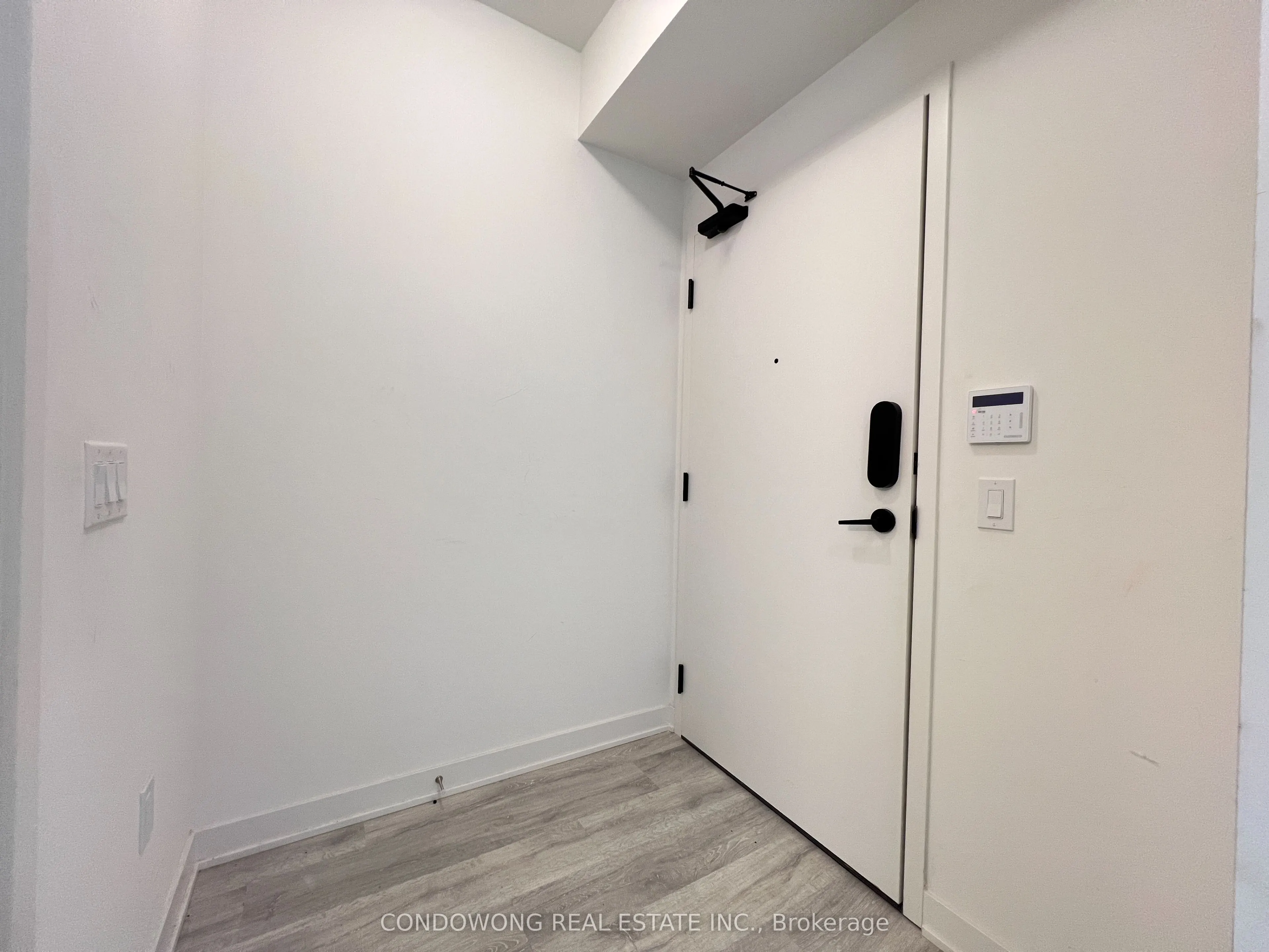 100 Dalhousie Street, #4204