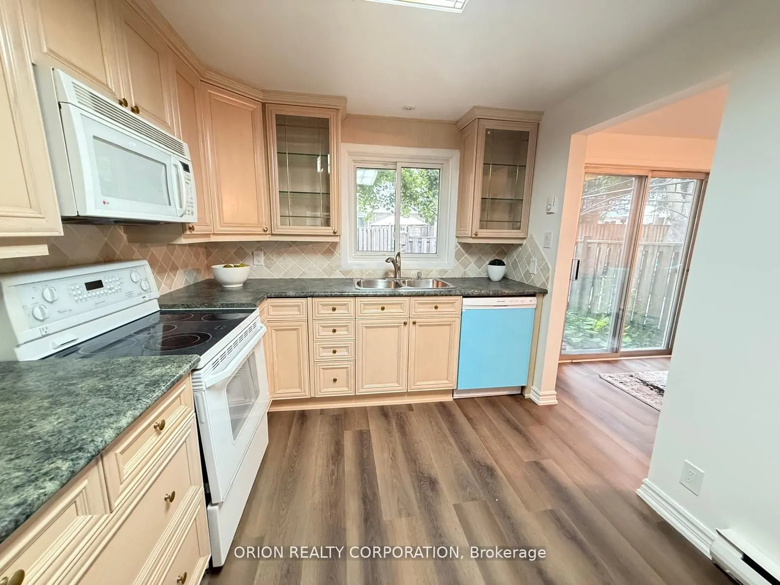 20 Antibes Drive, #70