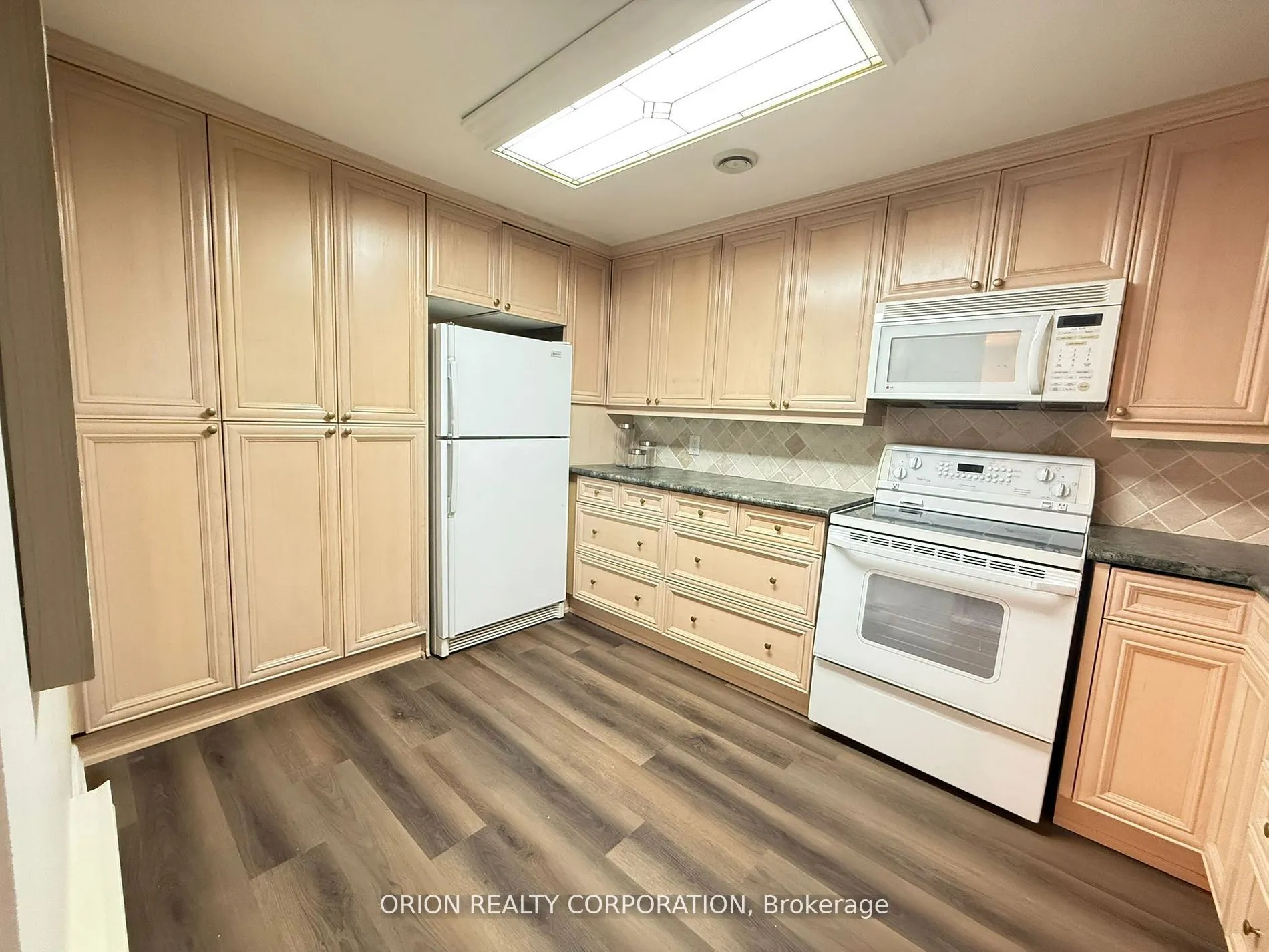 20 Antibes Drive, #70