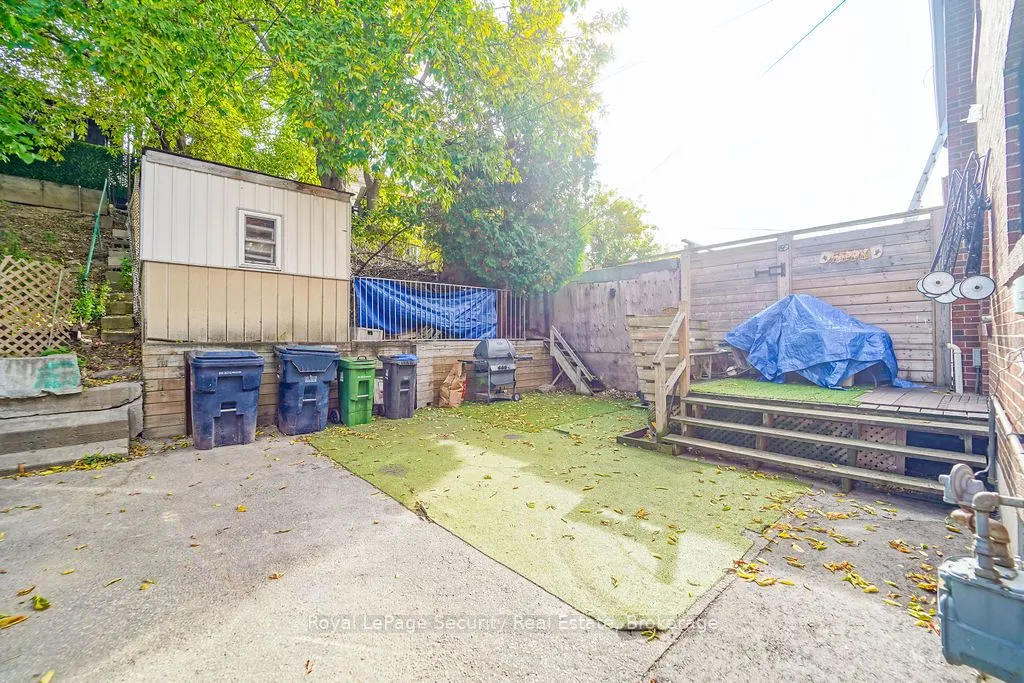 2169 Dufferin Street