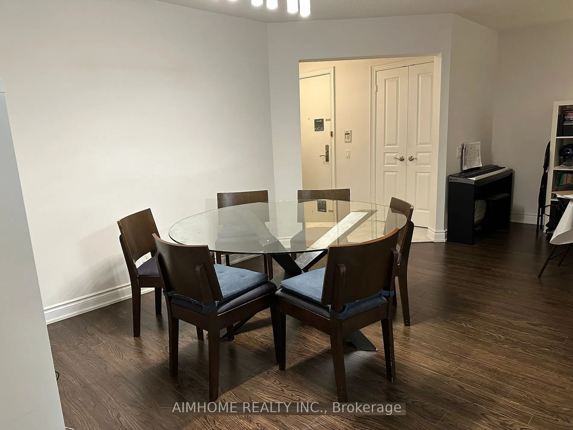 8 McKee Avenue, #1507