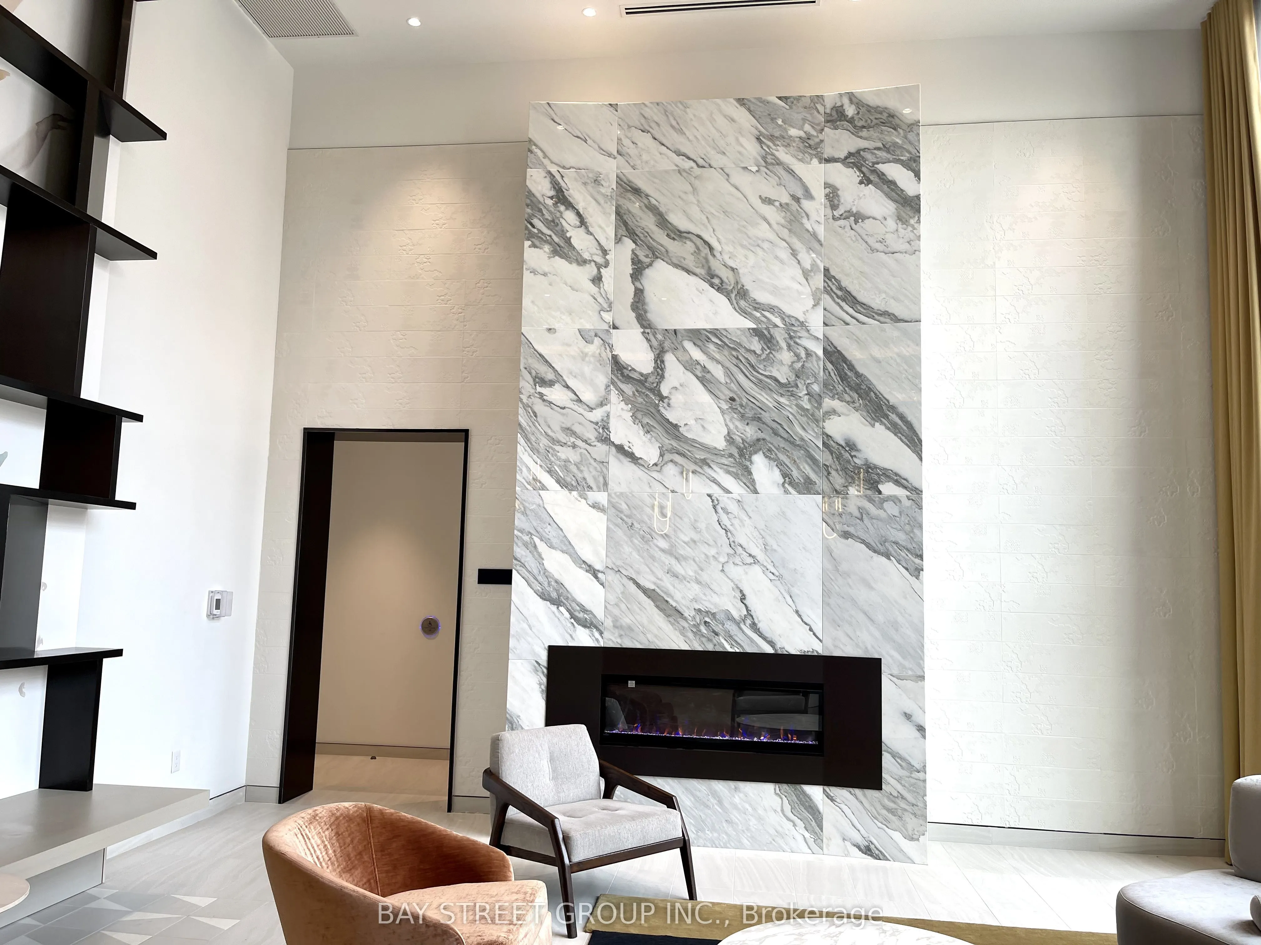 130 River Street, #2905