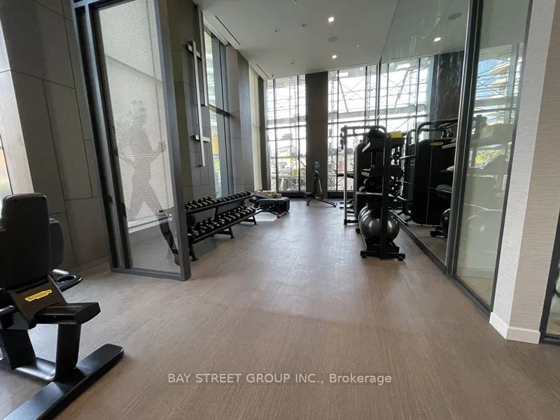 15 Holmes Avenue, #701