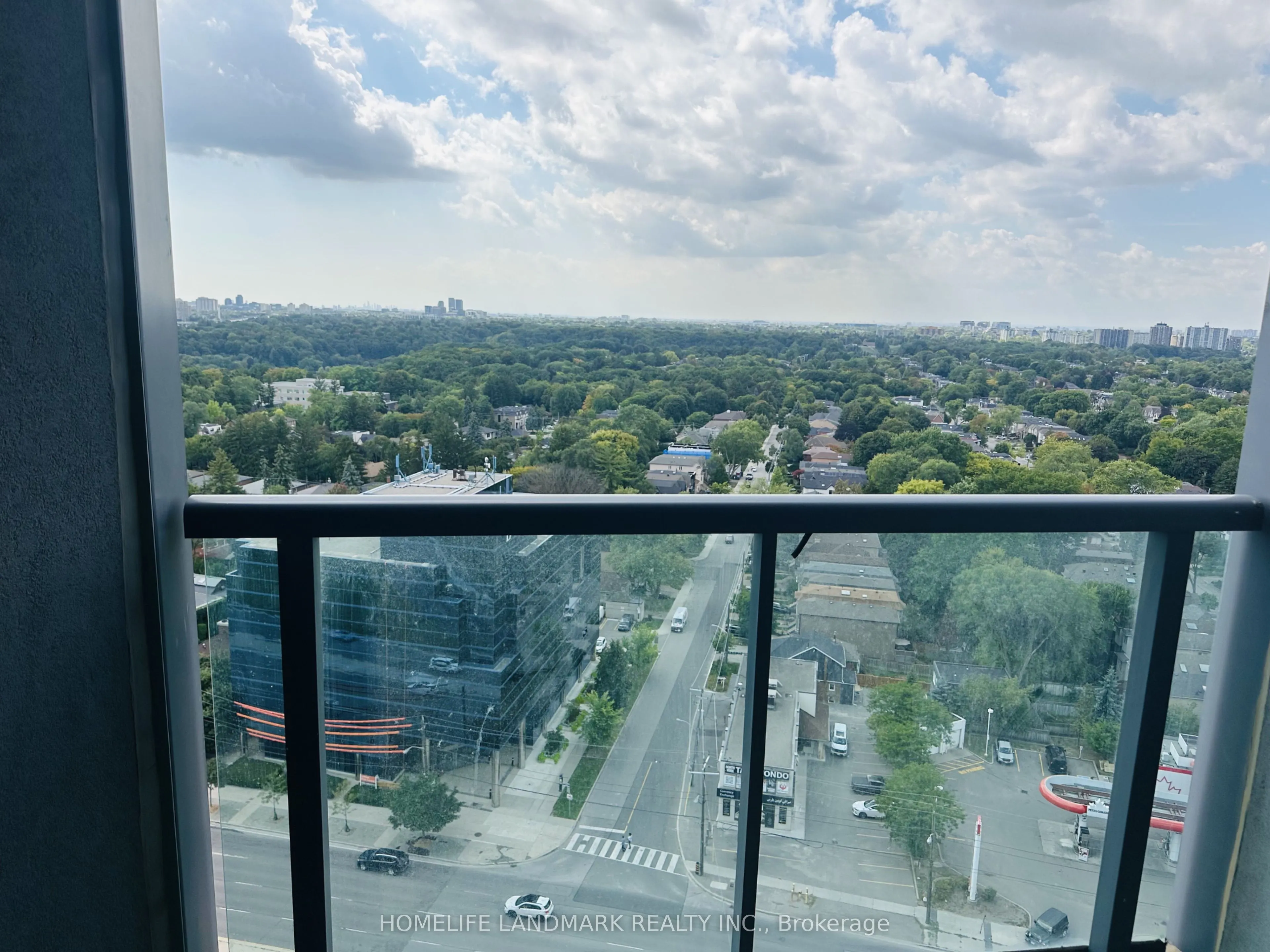 28 Harrison Garden Boulevard, #2306