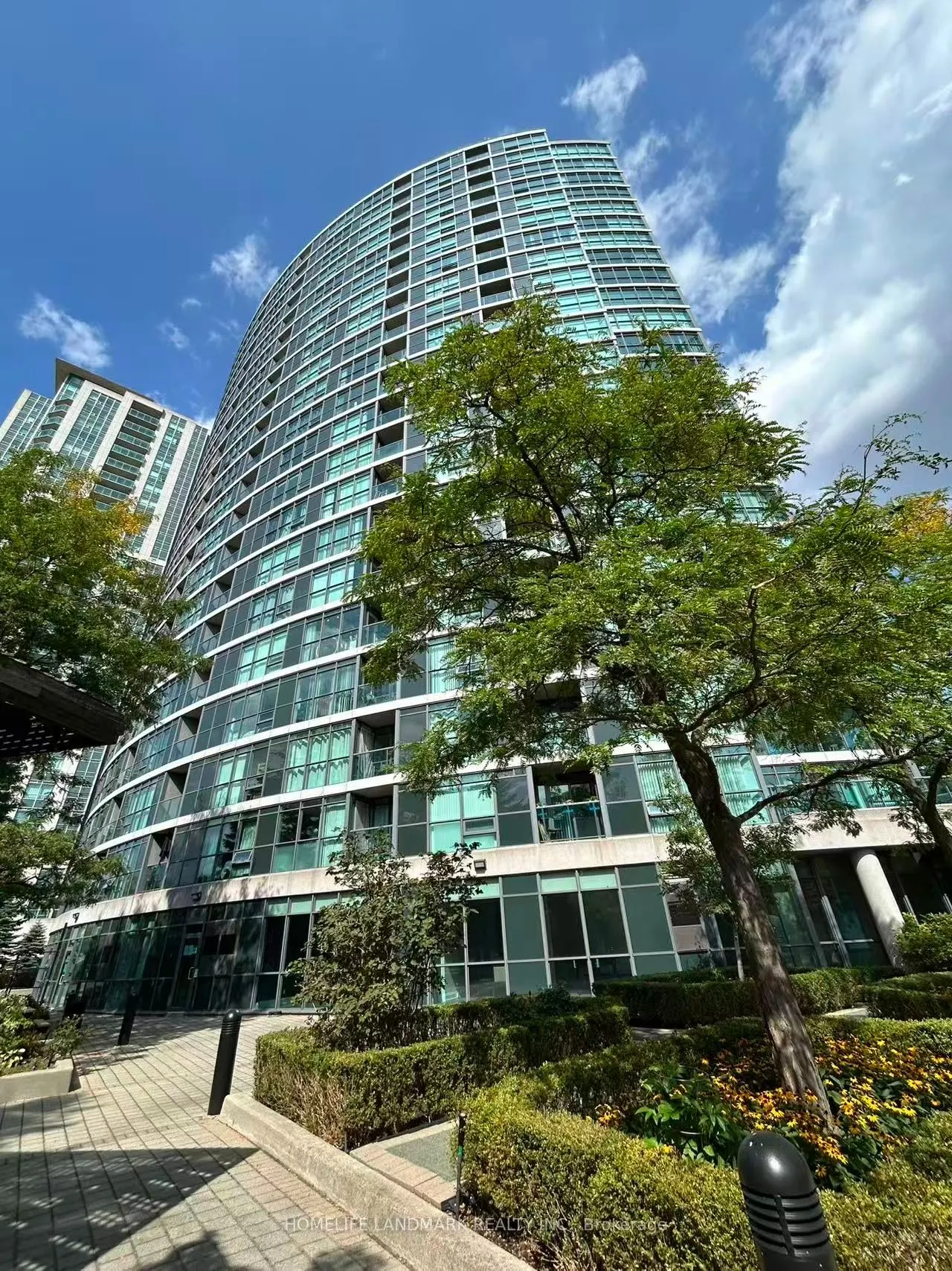 28 Harrison Garden Boulevard, #2306