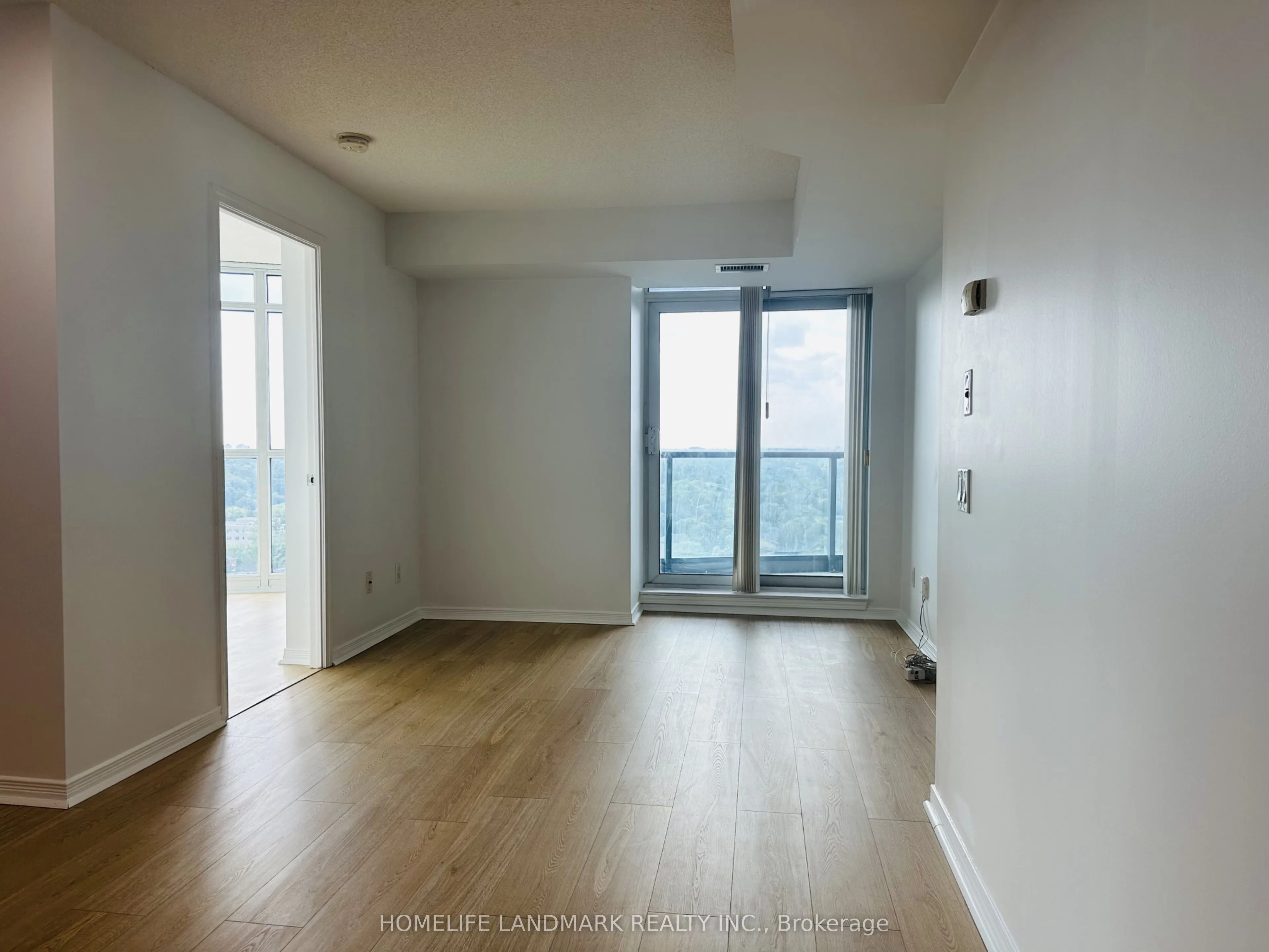 28 Harrison Garden Boulevard, #2306